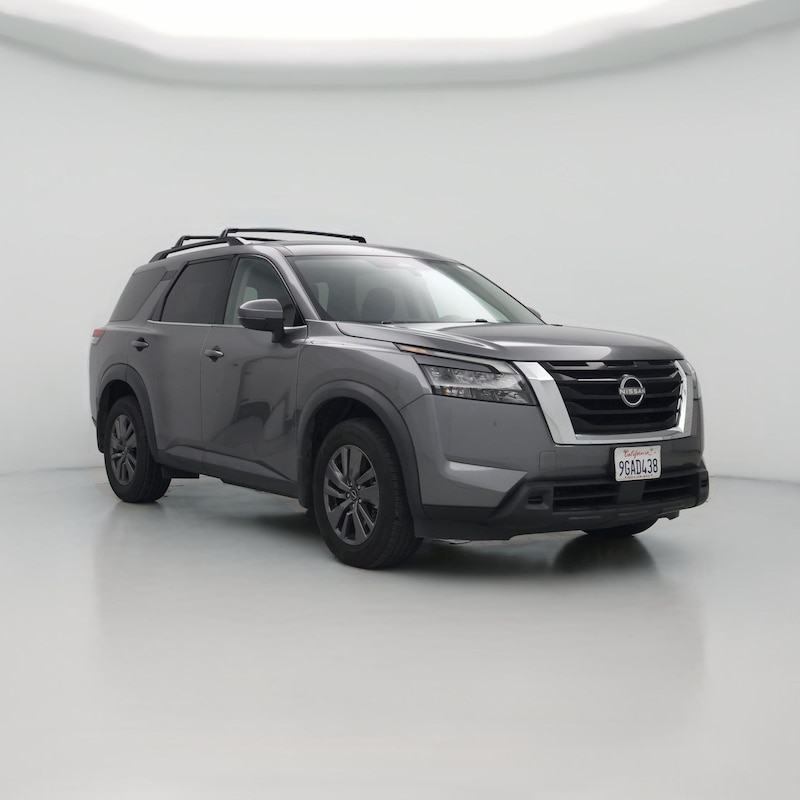 2023 Nissan Pathfinder SV