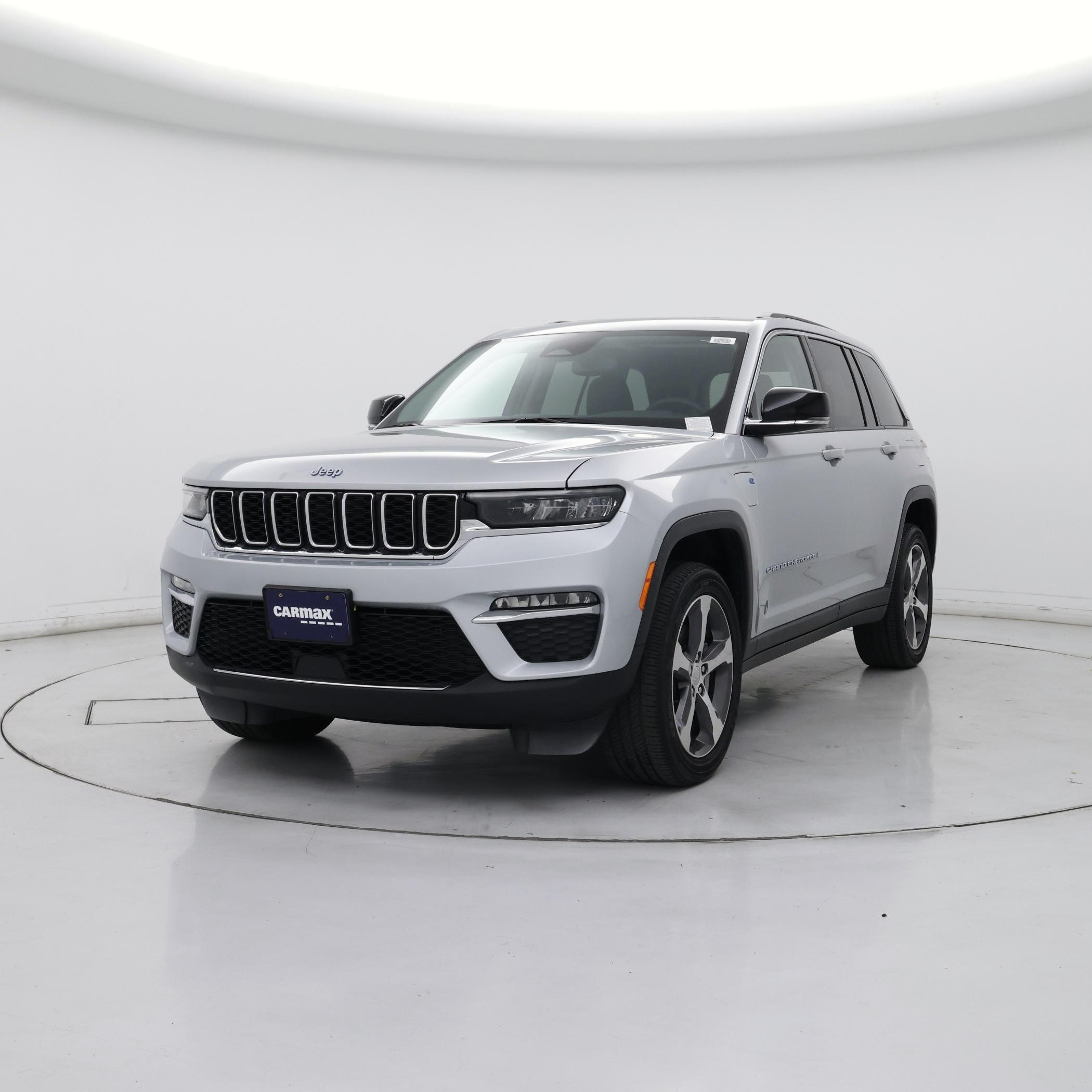 Thumbnail: 2023 Jeep Grand Cherokee - 4