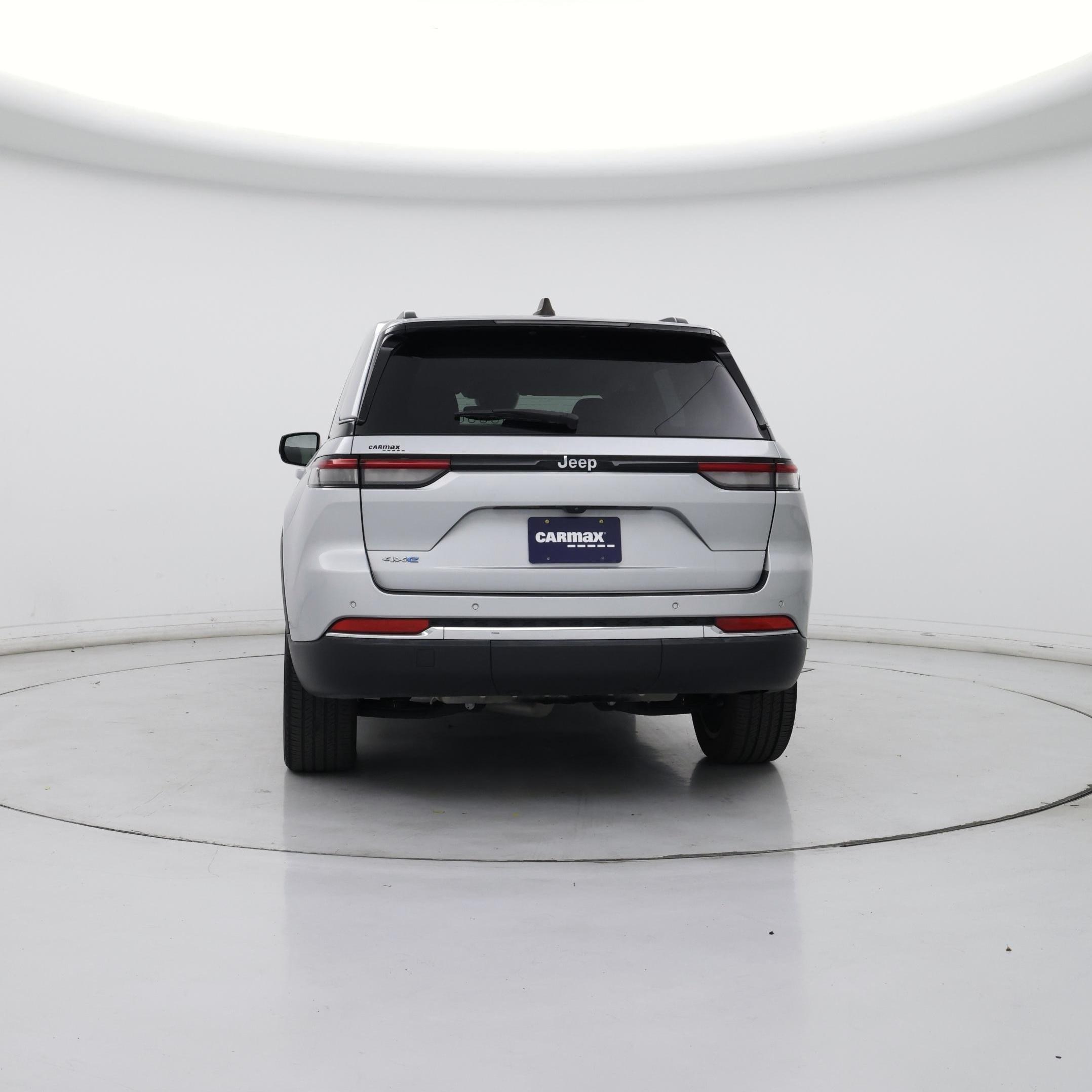 Thumbnail: 2023 Jeep Grand Cherokee - 6