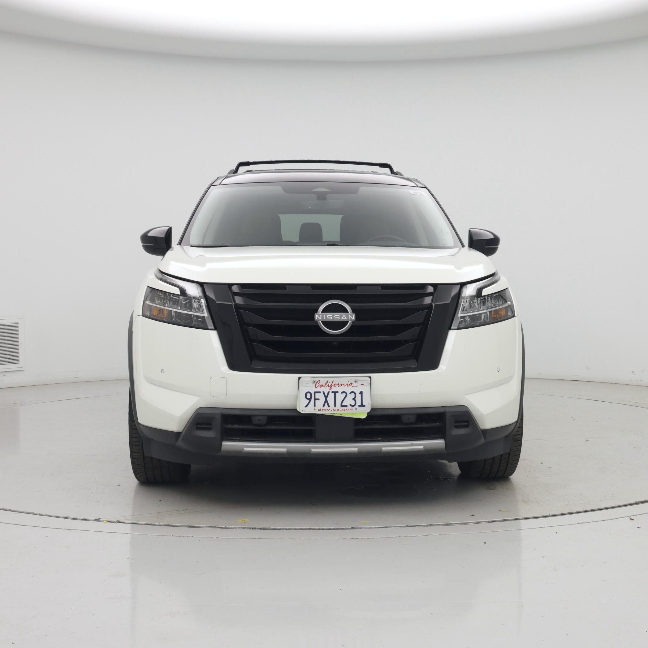 Thumbnail: 2023 Nissan Pathfinder - 5