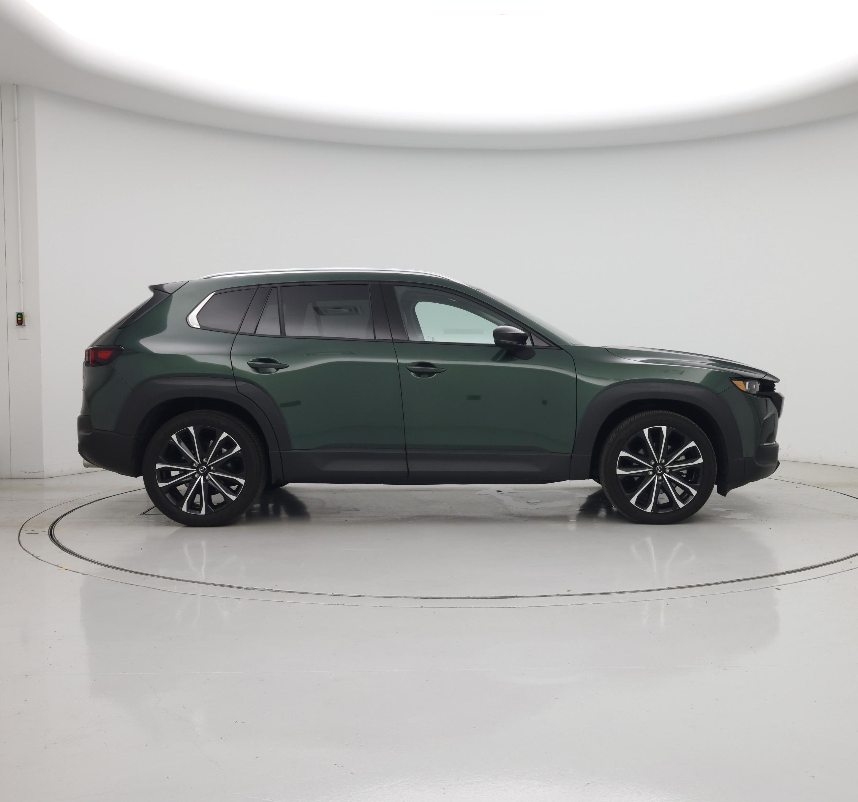 Thumbnail: 2025 Mazda CX-50 - 7