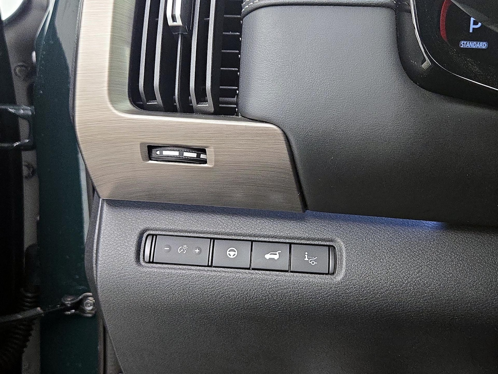2023 Nissan Pathfinder Platinum - Photo 14