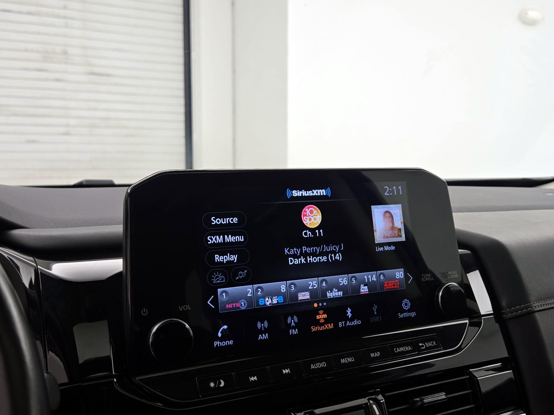 Thumbnail: 2023 Nissan Pathfinder - 16