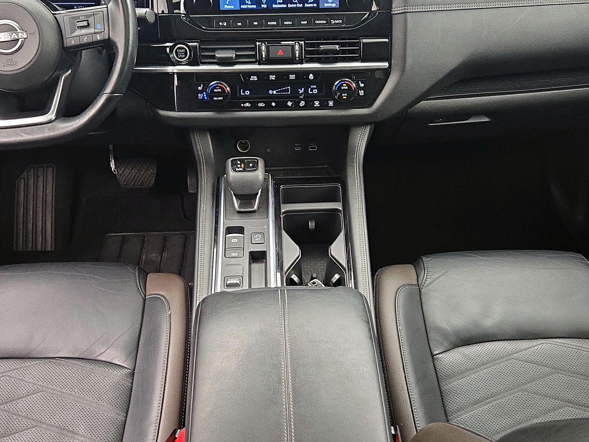 Thumbnail: 2023 Nissan Pathfinder - 18