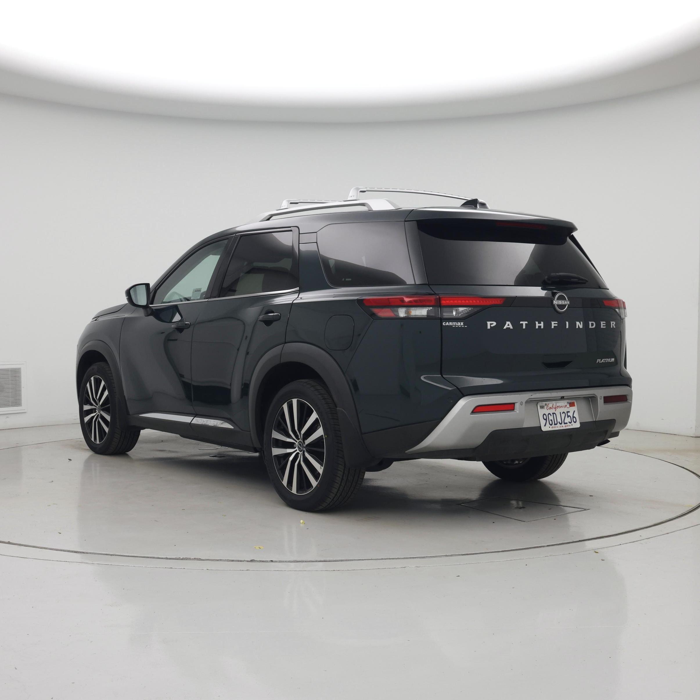 Thumbnail: 2023 Nissan Pathfinder - 2