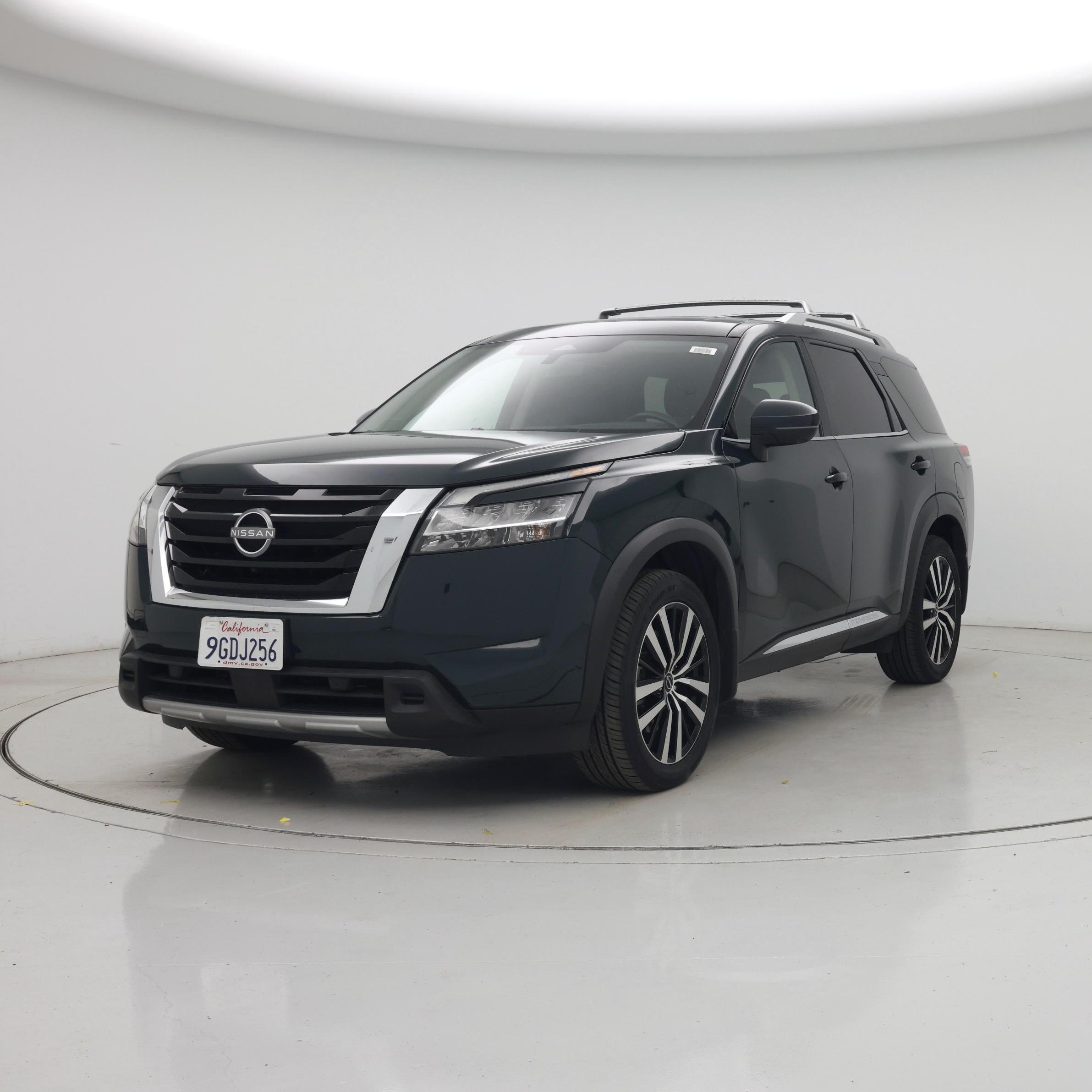 Thumbnail: 2023 Nissan Pathfinder - 4