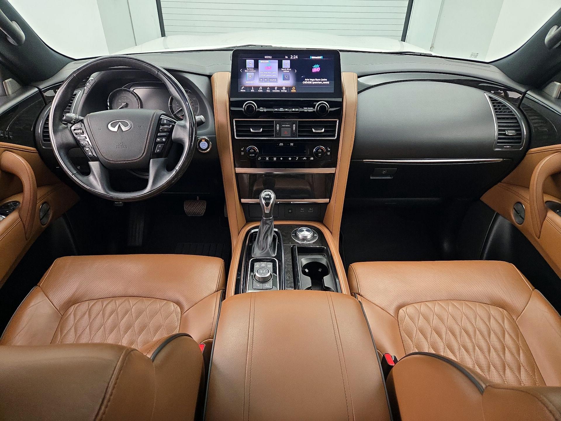 Thumbnail: 2023 INFINITI QX80 - 9