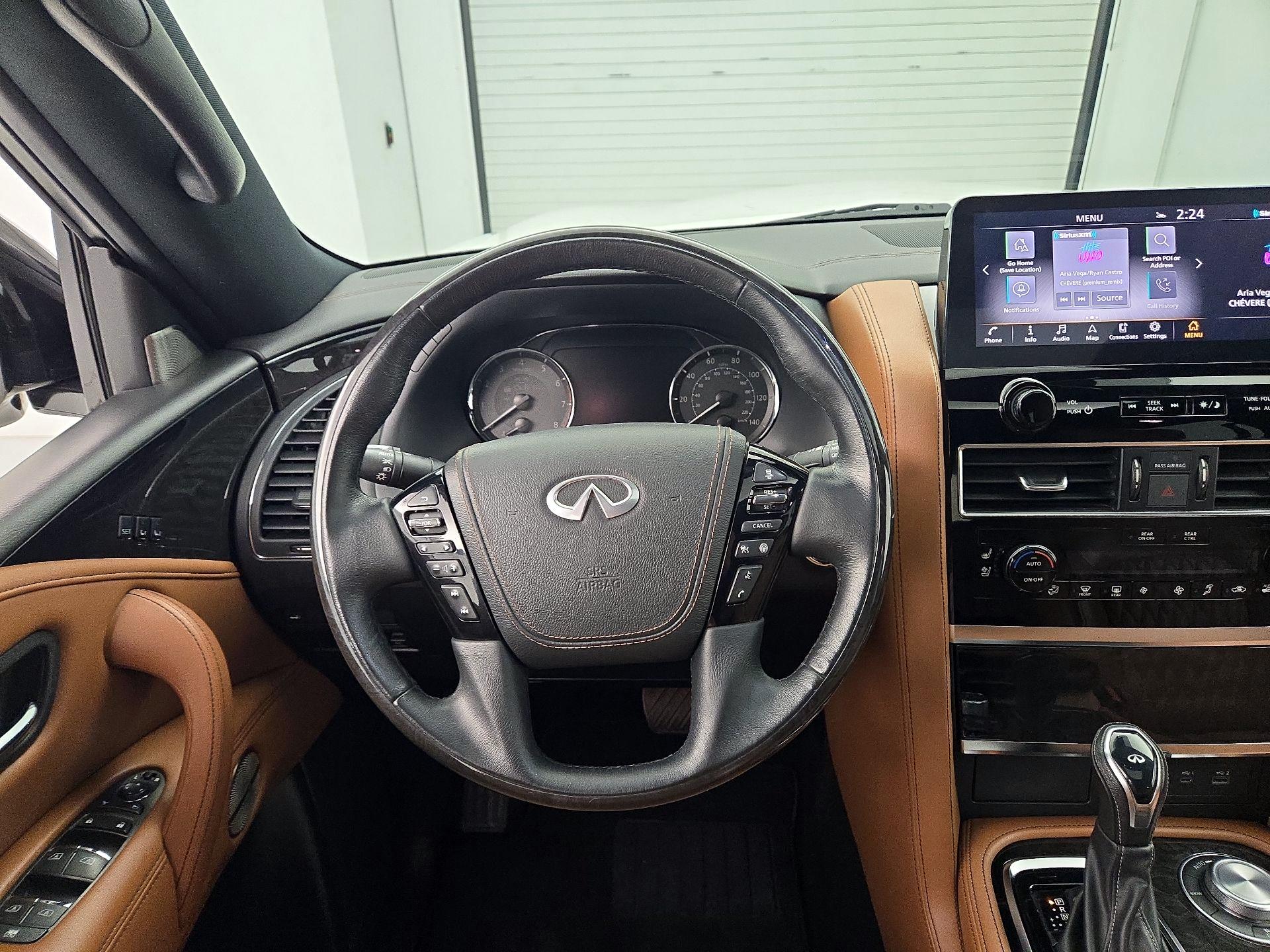 Thumbnail: 2023 INFINITI QX80 - 10