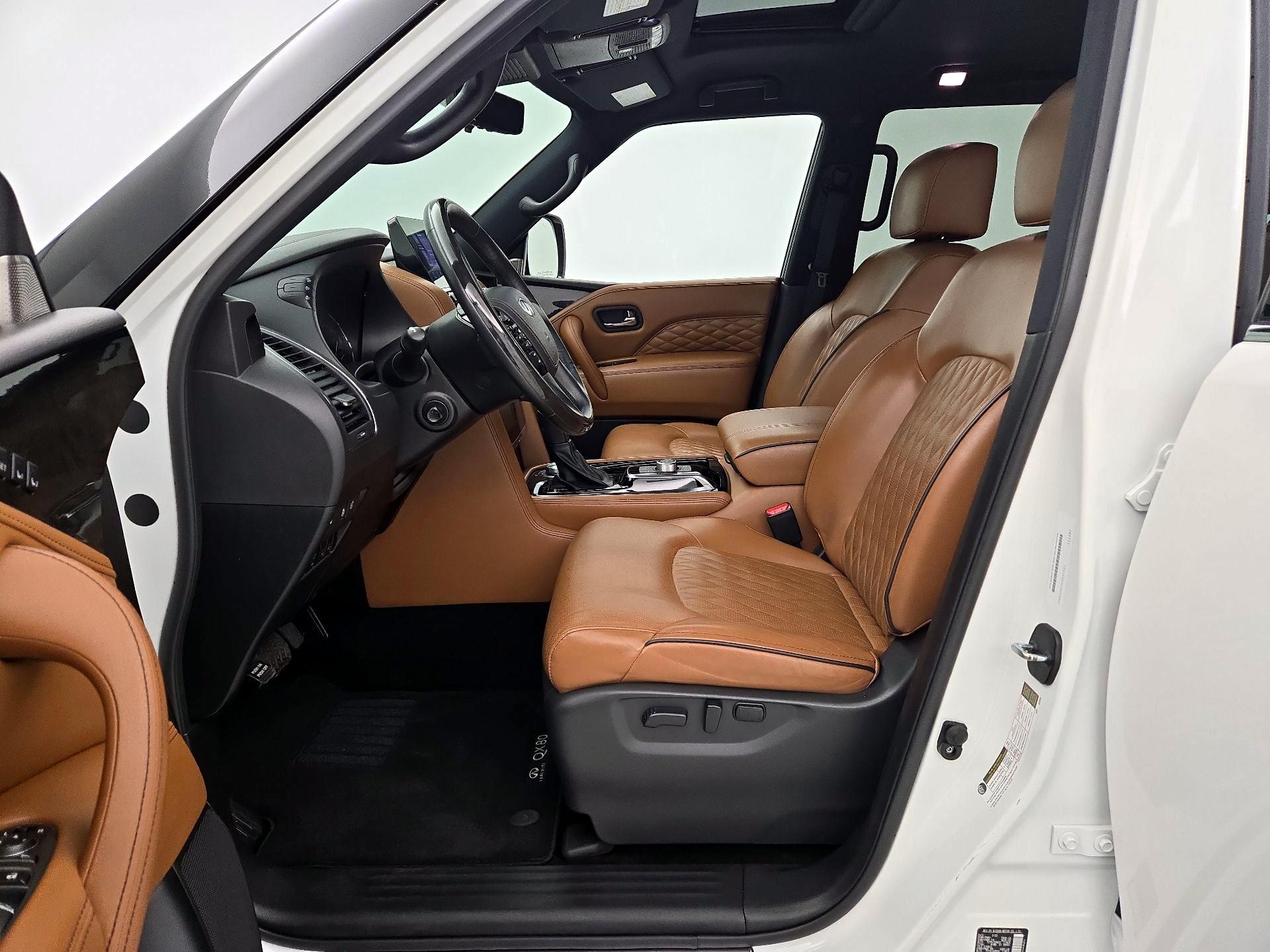 Thumbnail: 2023 INFINITI QX80 - 11