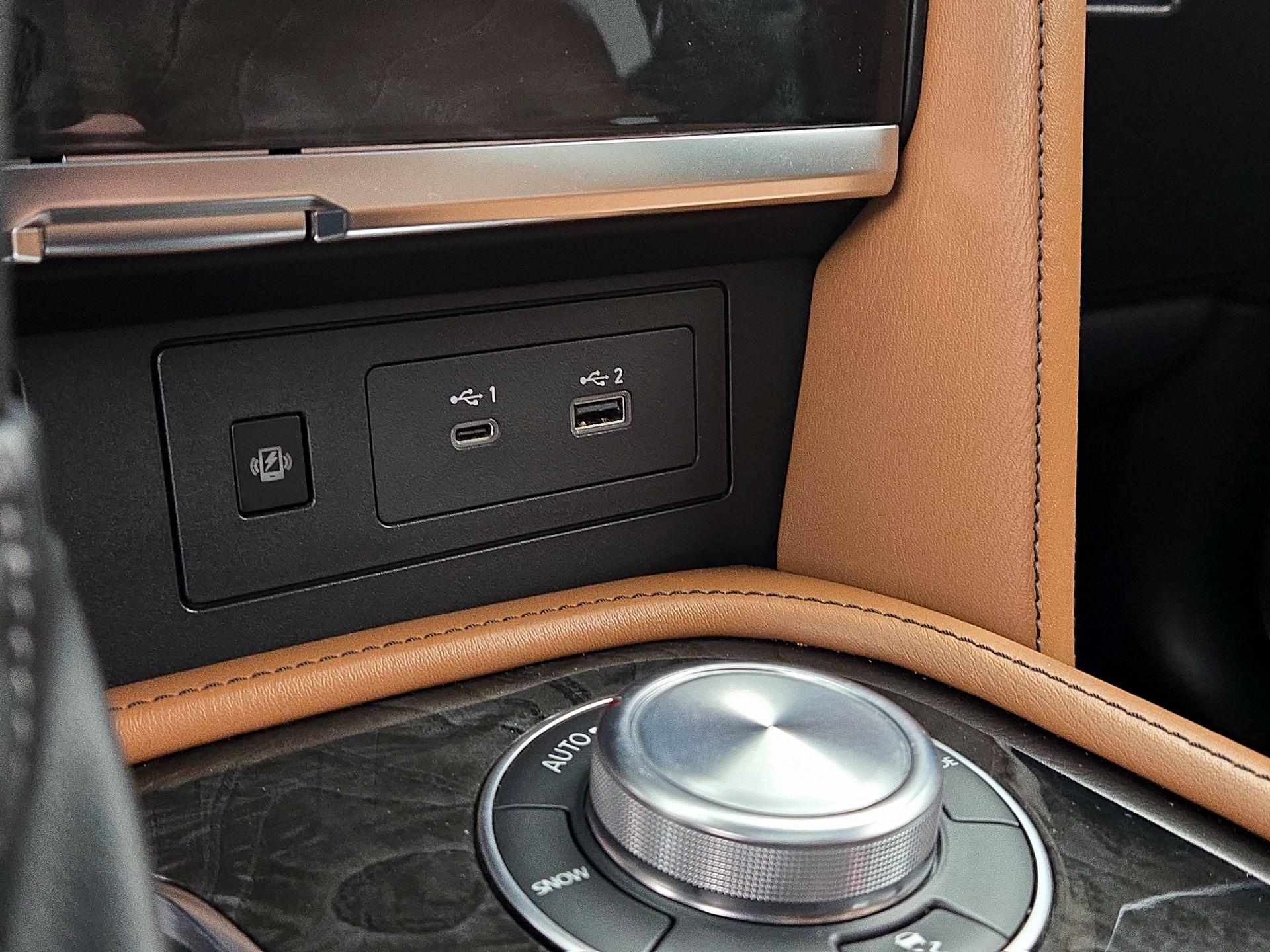Thumbnail: 2023 INFINITI QX80 - 19