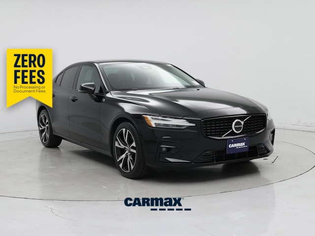 Black 2023 Volvo S60 Sedan Front-Wheel Drive Automatic
