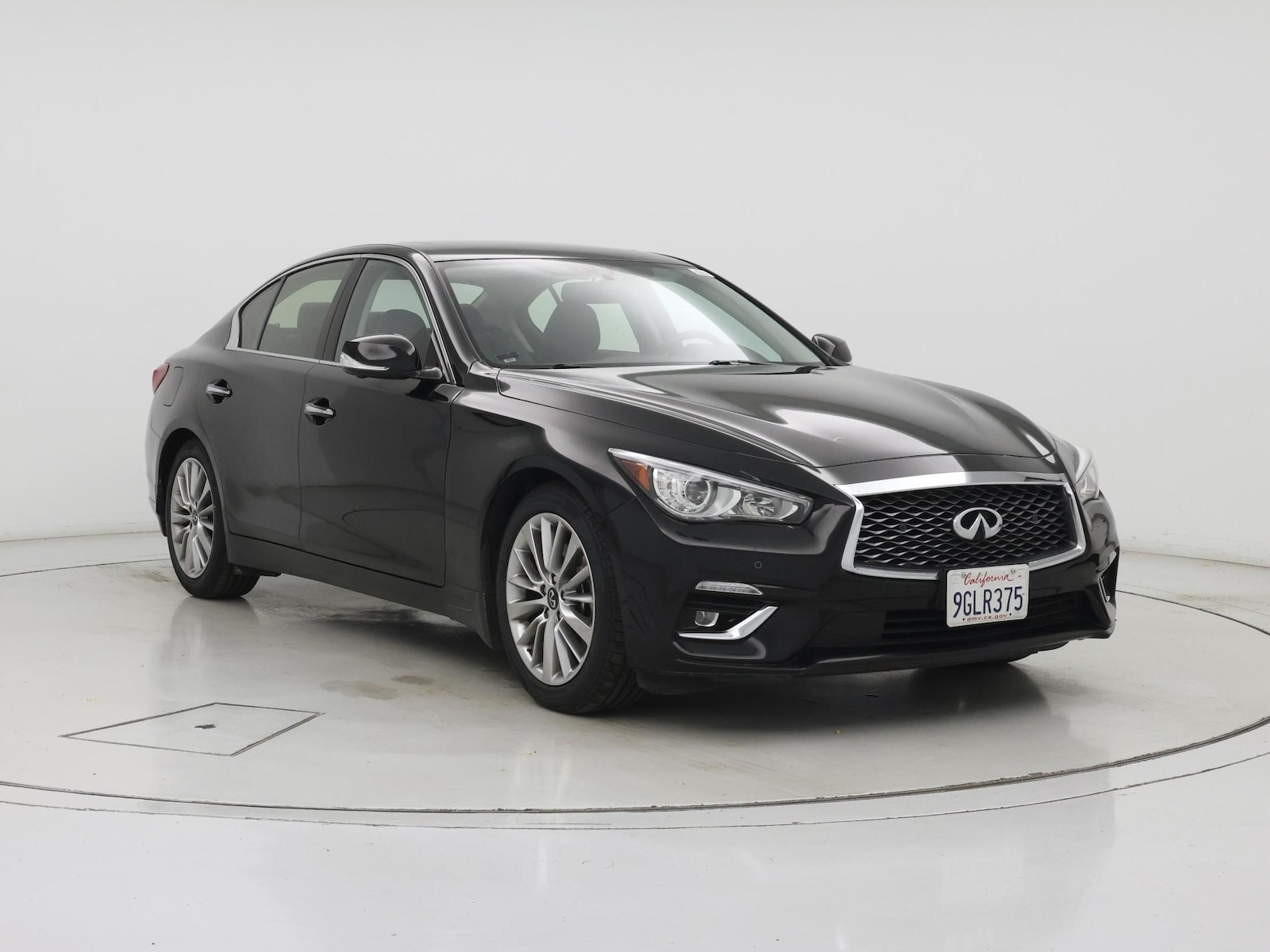 2023 INFINITI Q50 LUXE - Photo 2