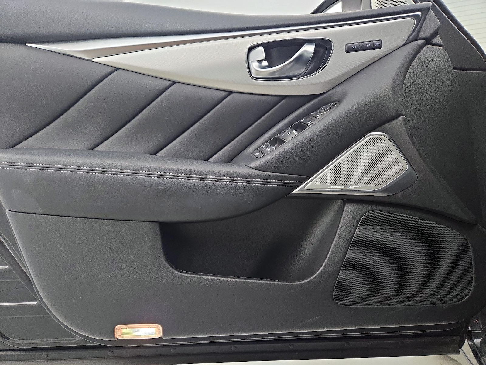 2023 INFINITI Q50 LUXE - Photo 13
