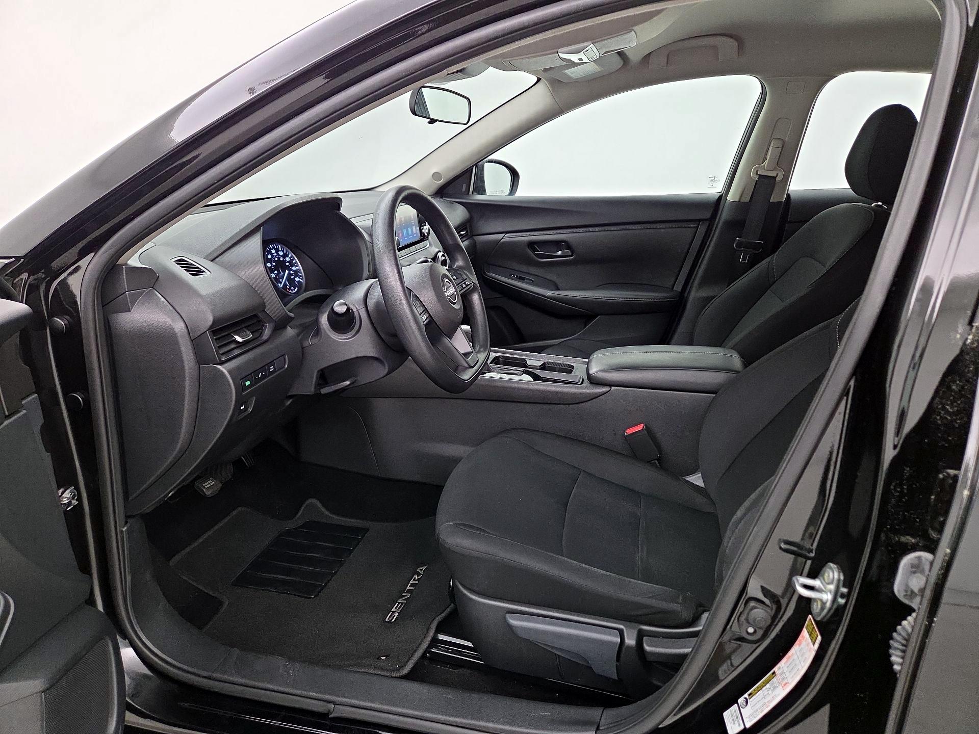 Thumbnail: 2024 Nissan Sentra - 11