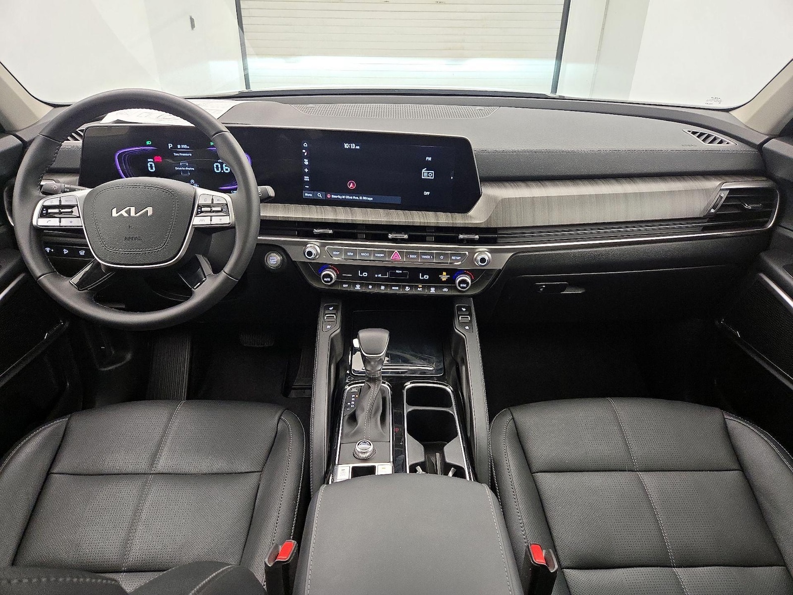 2025 Kia Telluride EX - Photo 10