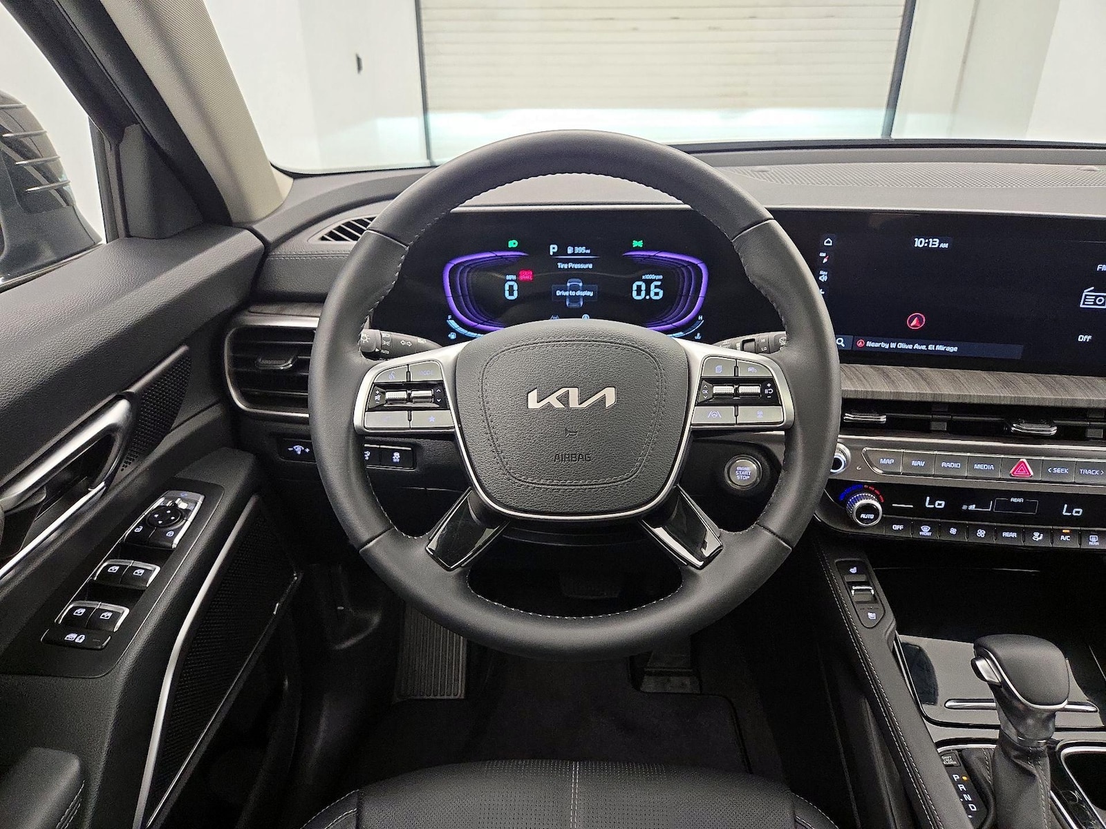 2025 Kia Telluride EX - Photo 11