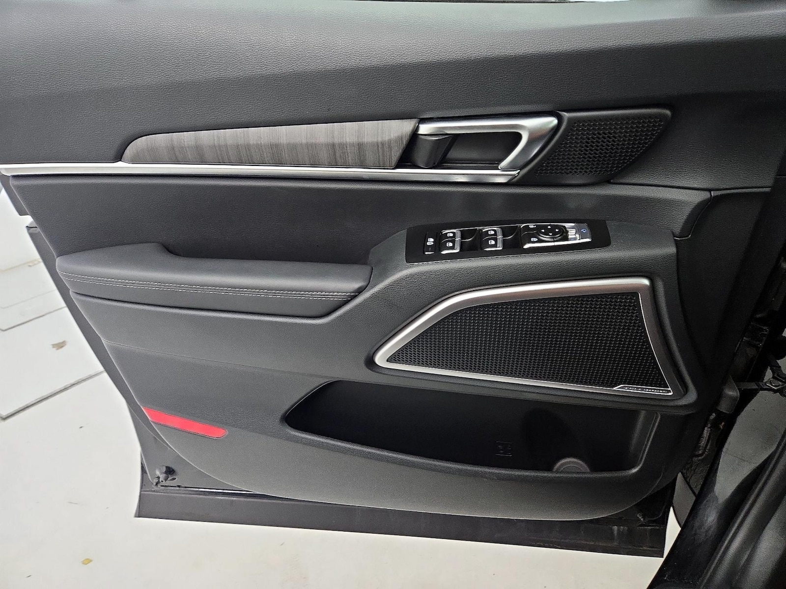 2025 Kia Telluride EX - Photo 13