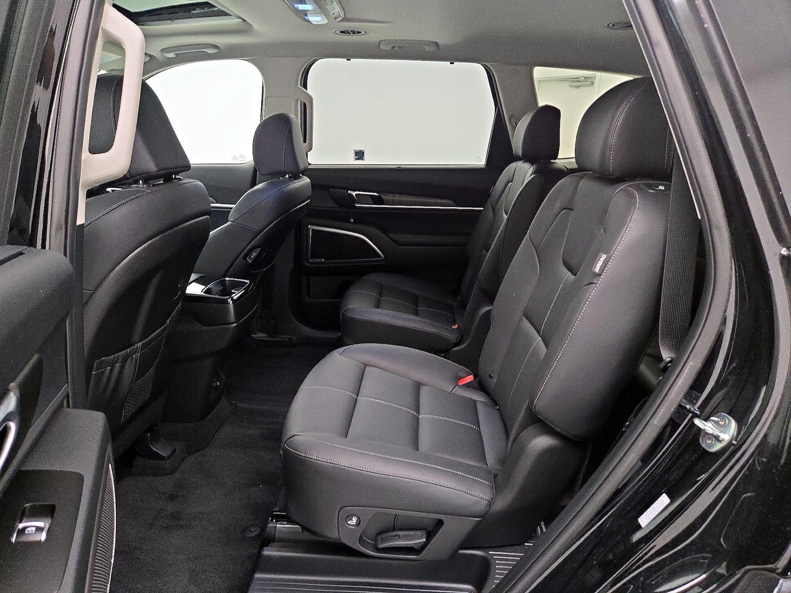 2025 Kia Telluride EX - Photo 22