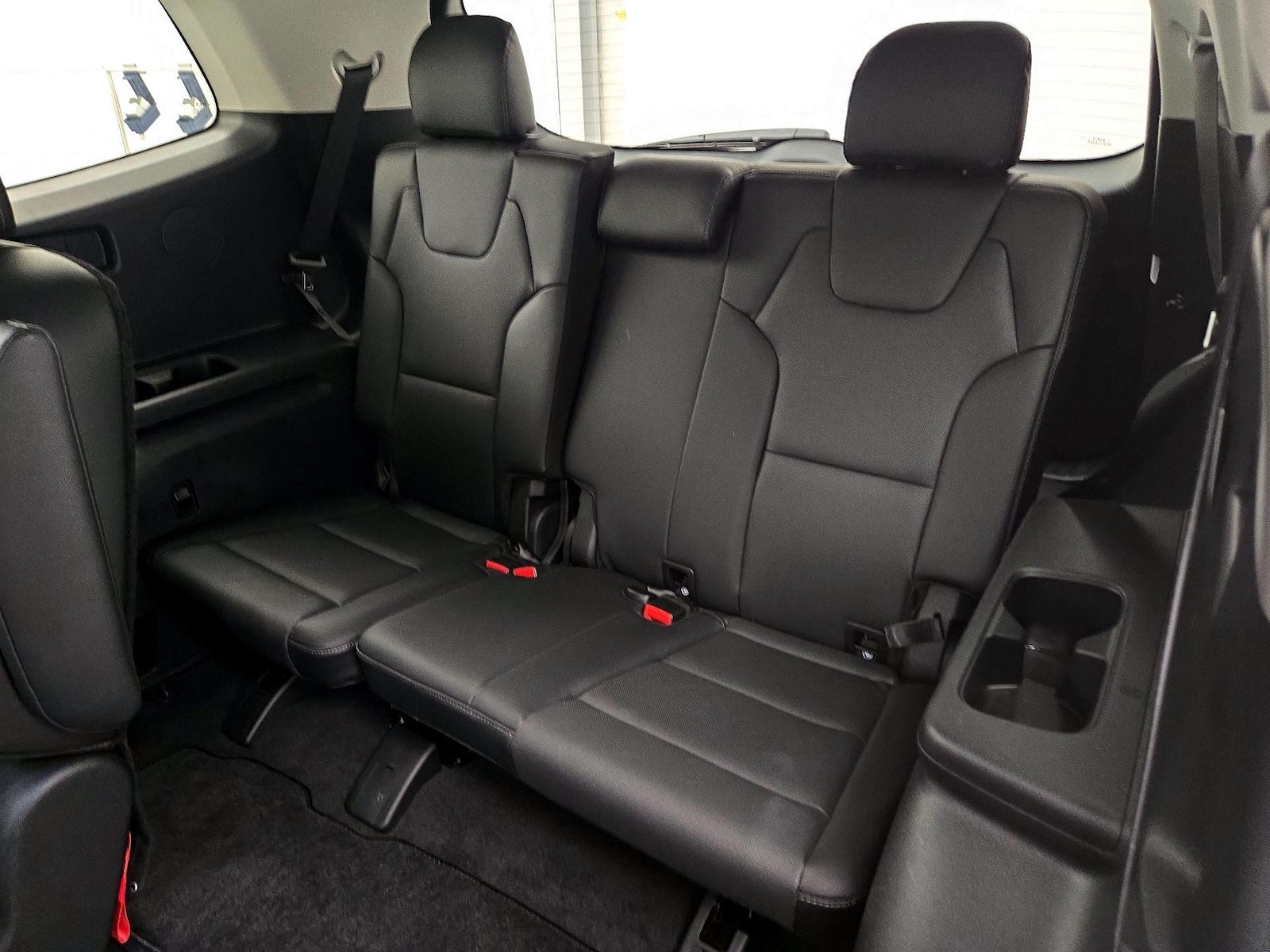 2025 Kia Telluride EX - Photo 23