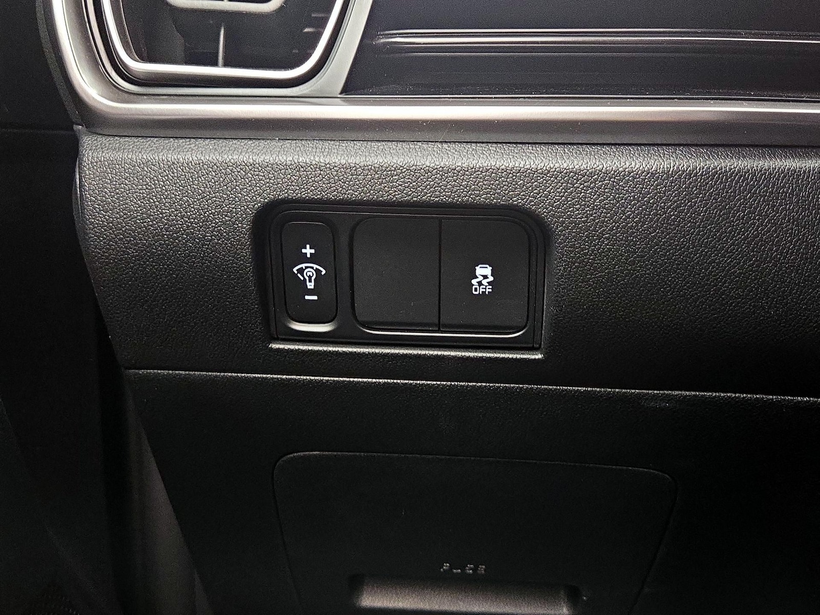 2025 Kia Sorento LX - Photo 14