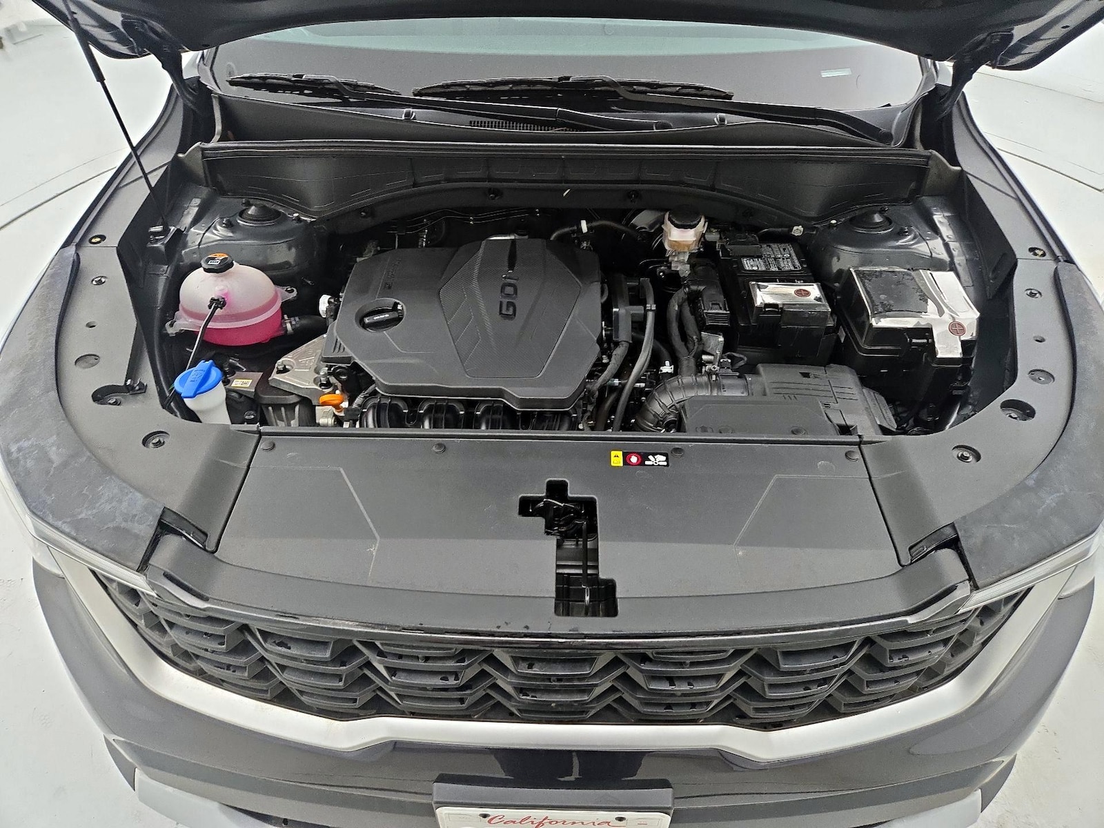 2025 Kia Sorento LX - Photo 24