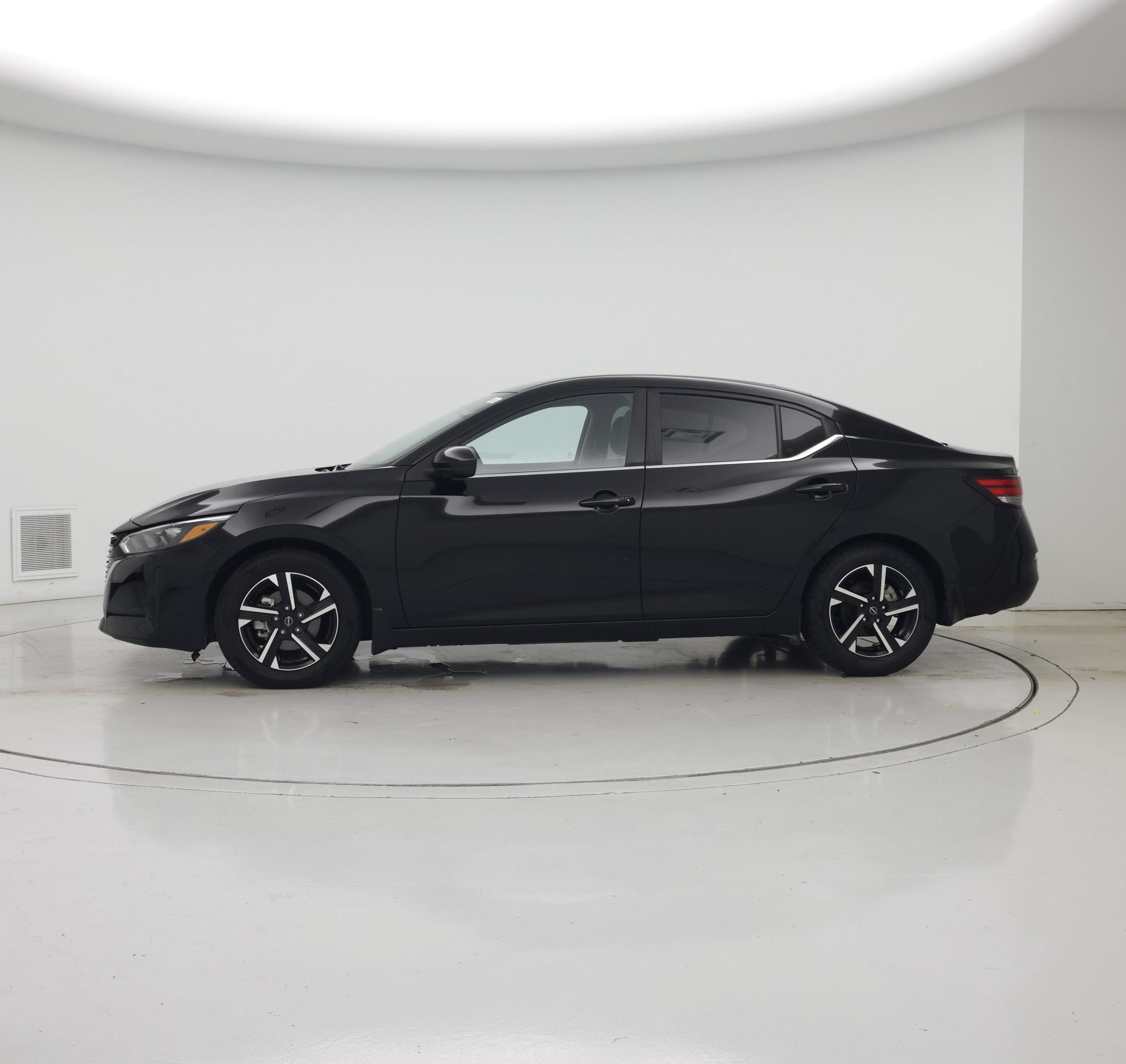 Thumbnail: 2025 Nissan Sentra - 3