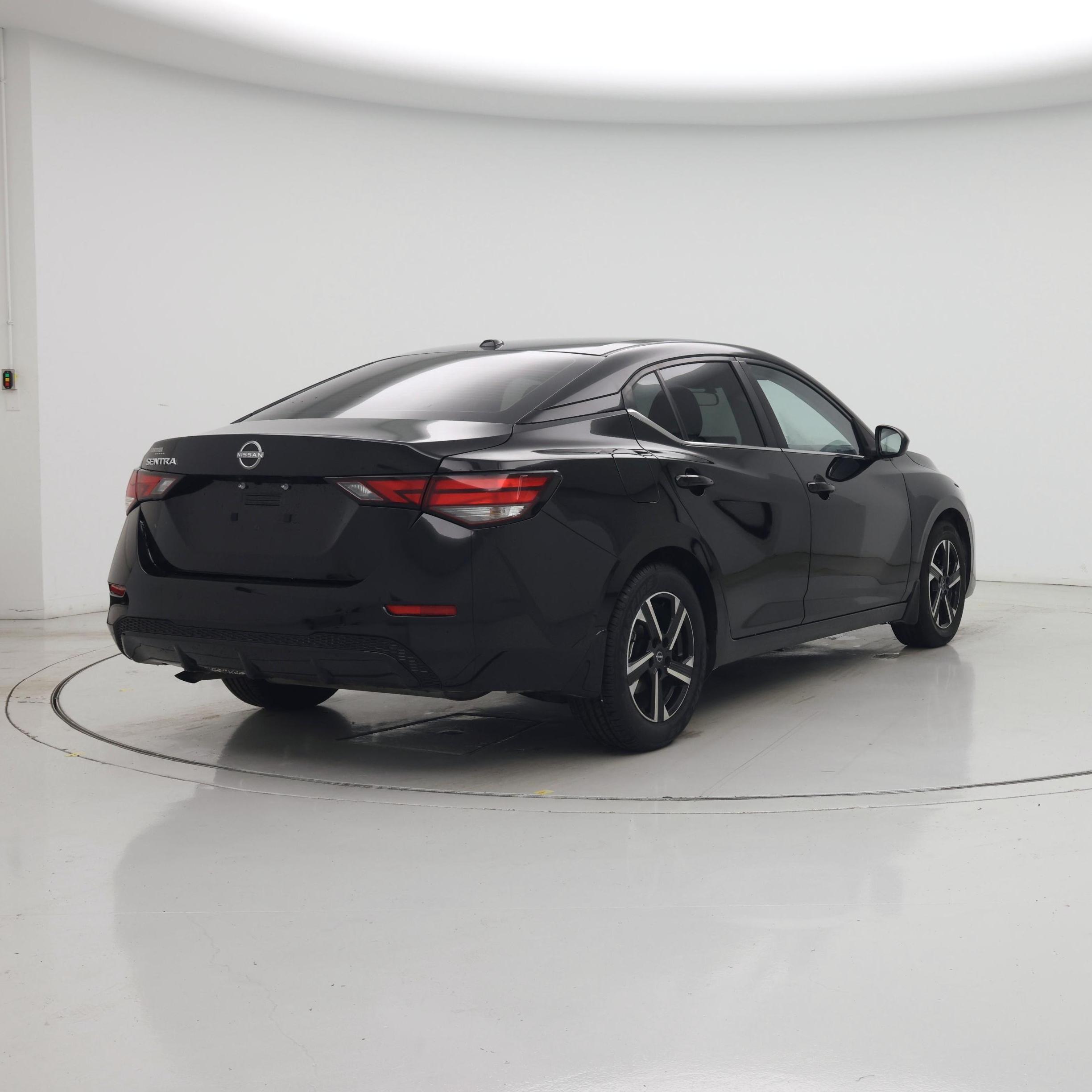 Thumbnail: 2025 Nissan Sentra - 8