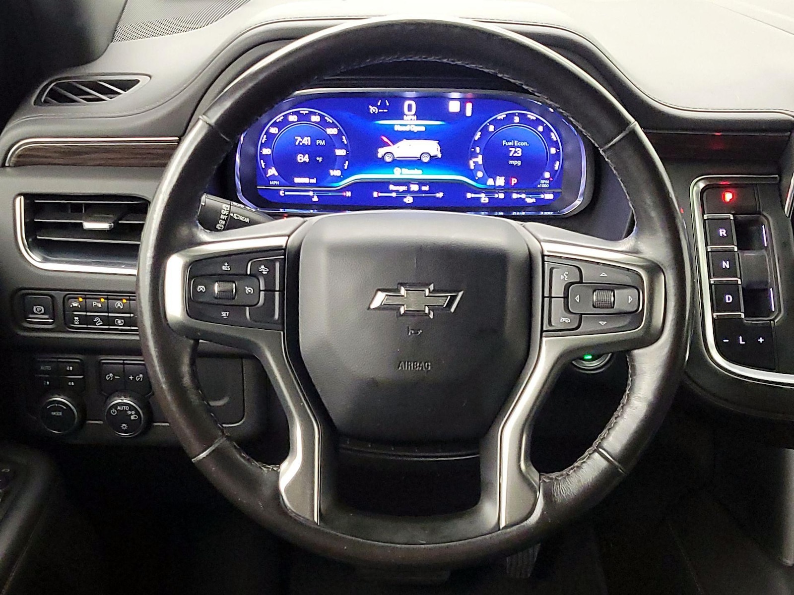 2022 Chevrolet Tahoe Z71 - Photo 11