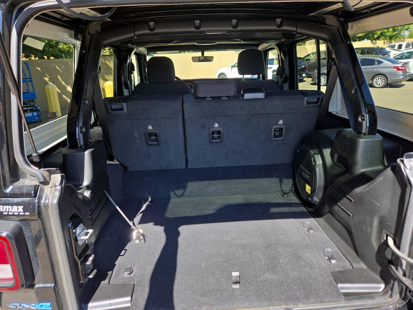 2023 Jeep Wrangler 4xe Willys 4XE - Photo 21