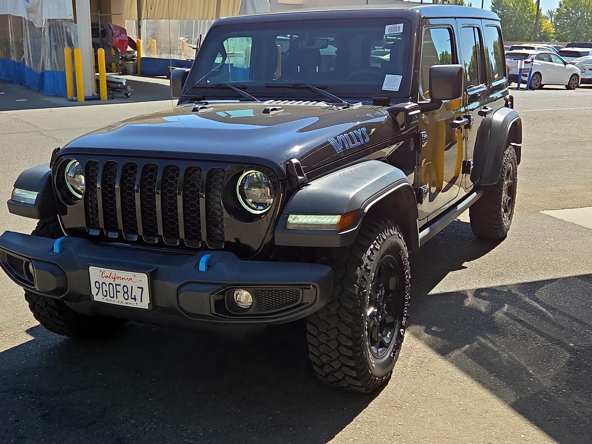 Thumbnail: 2023 Jeep Wrangler - 3