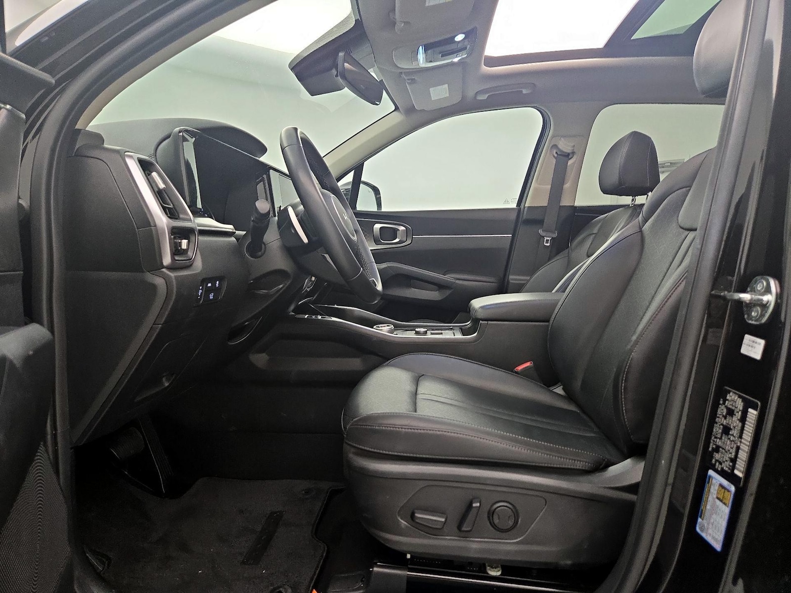 2023 Kia Sorento EX Hybrid - Photo 12