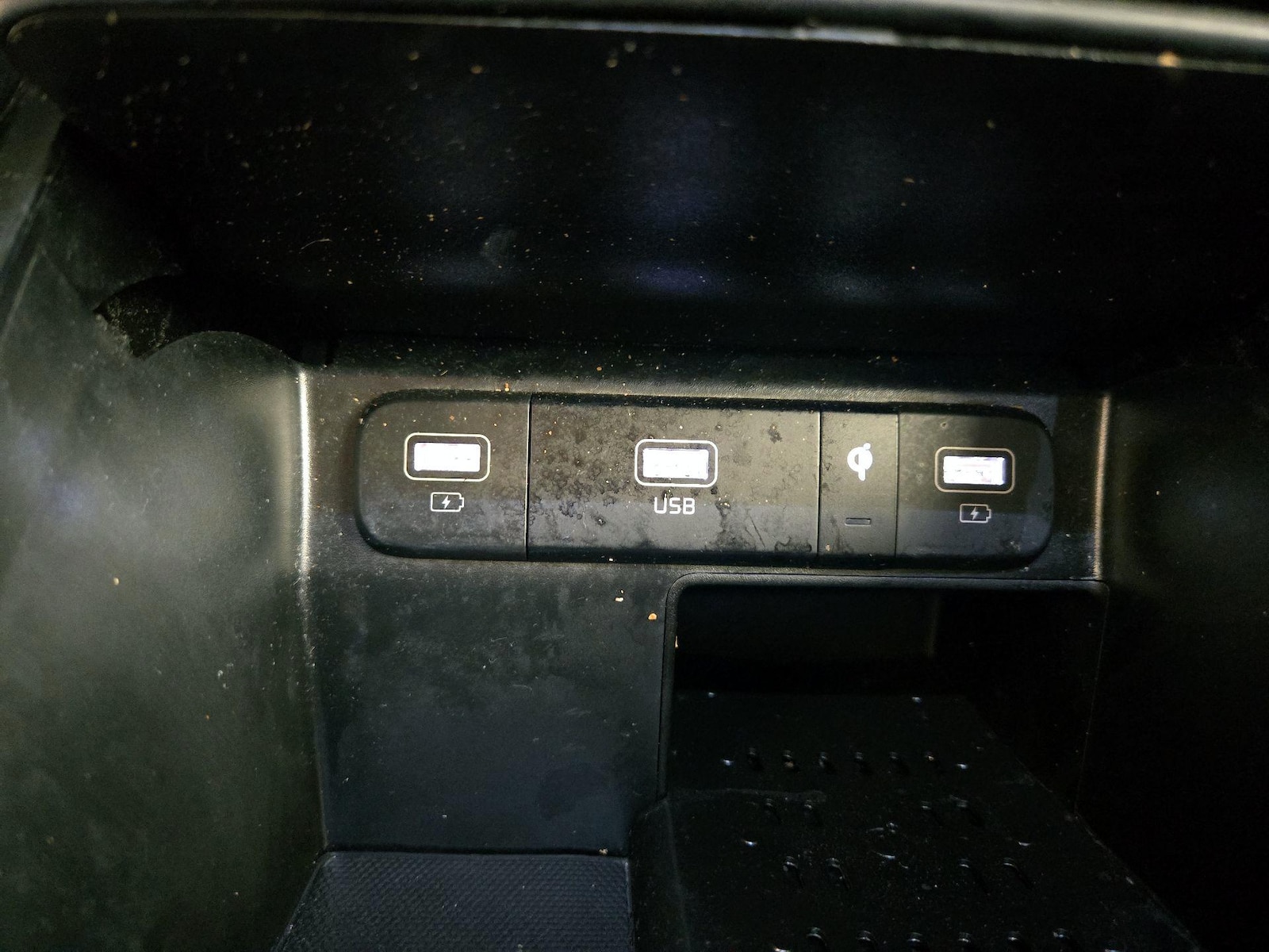 2023 Kia Sorento EX Hybrid - Photo 20