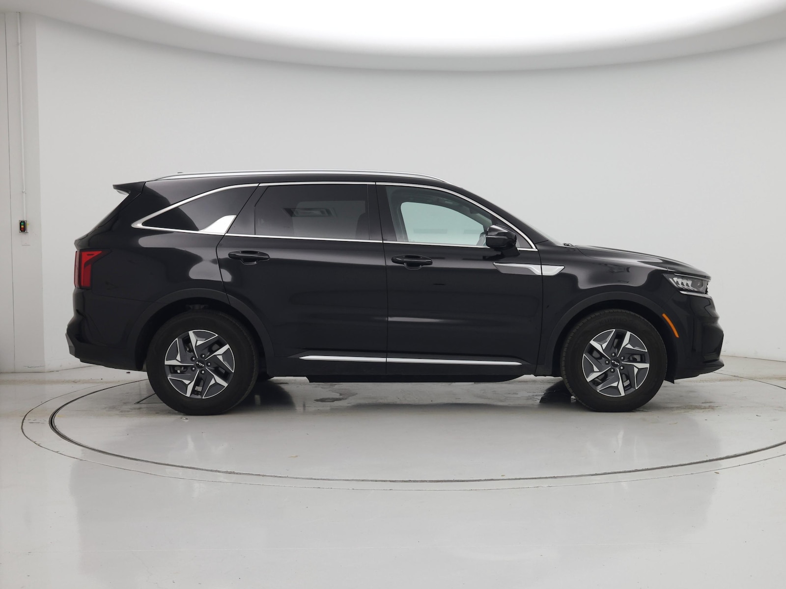 2023 Kia Sorento EX Hybrid - Photo 8