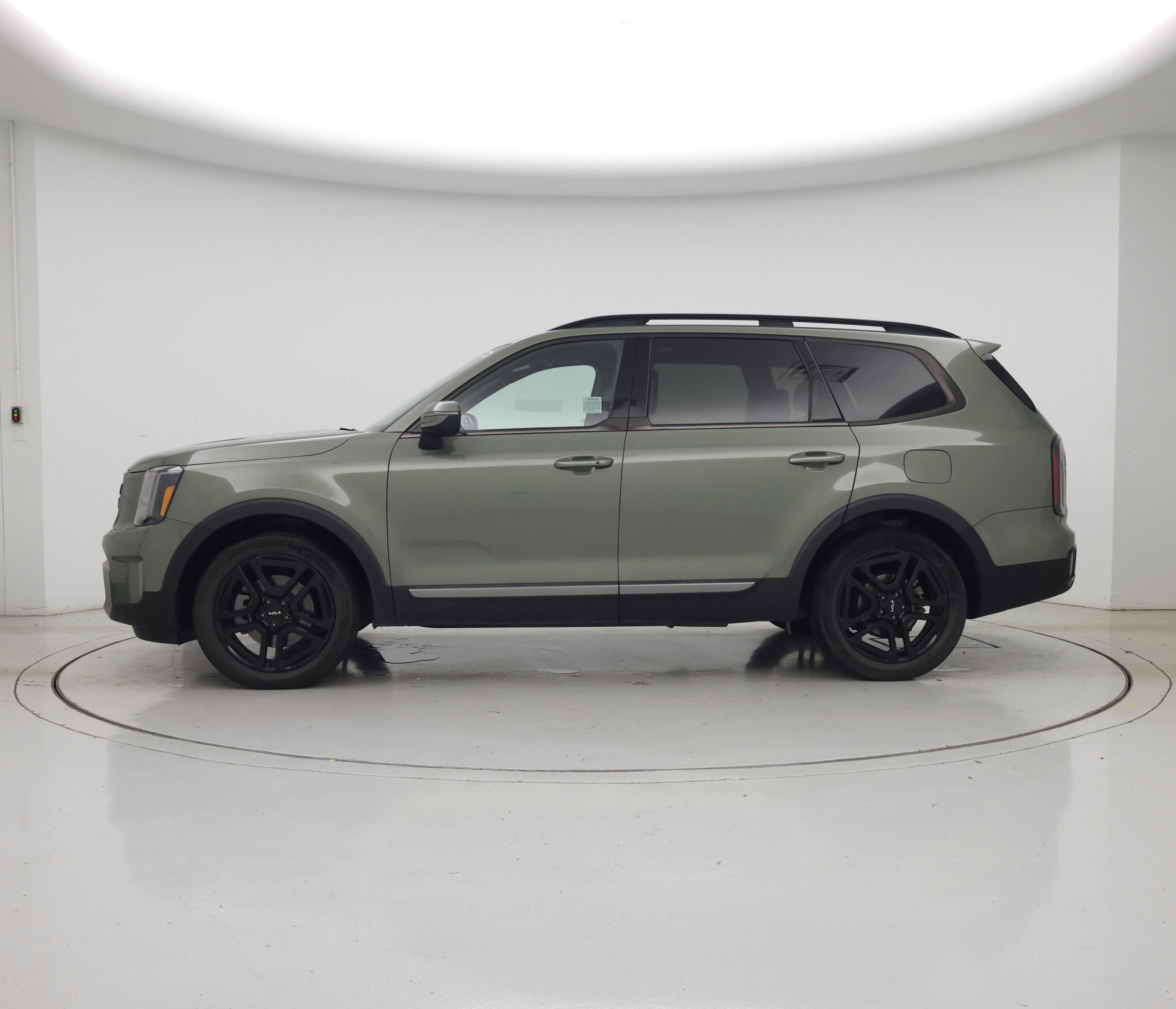Thumbnail: 2023 Kia Telluride - 3