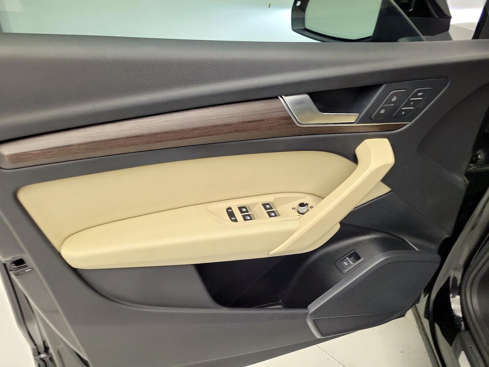 2023 Audi Q5 Premium - Photo 13