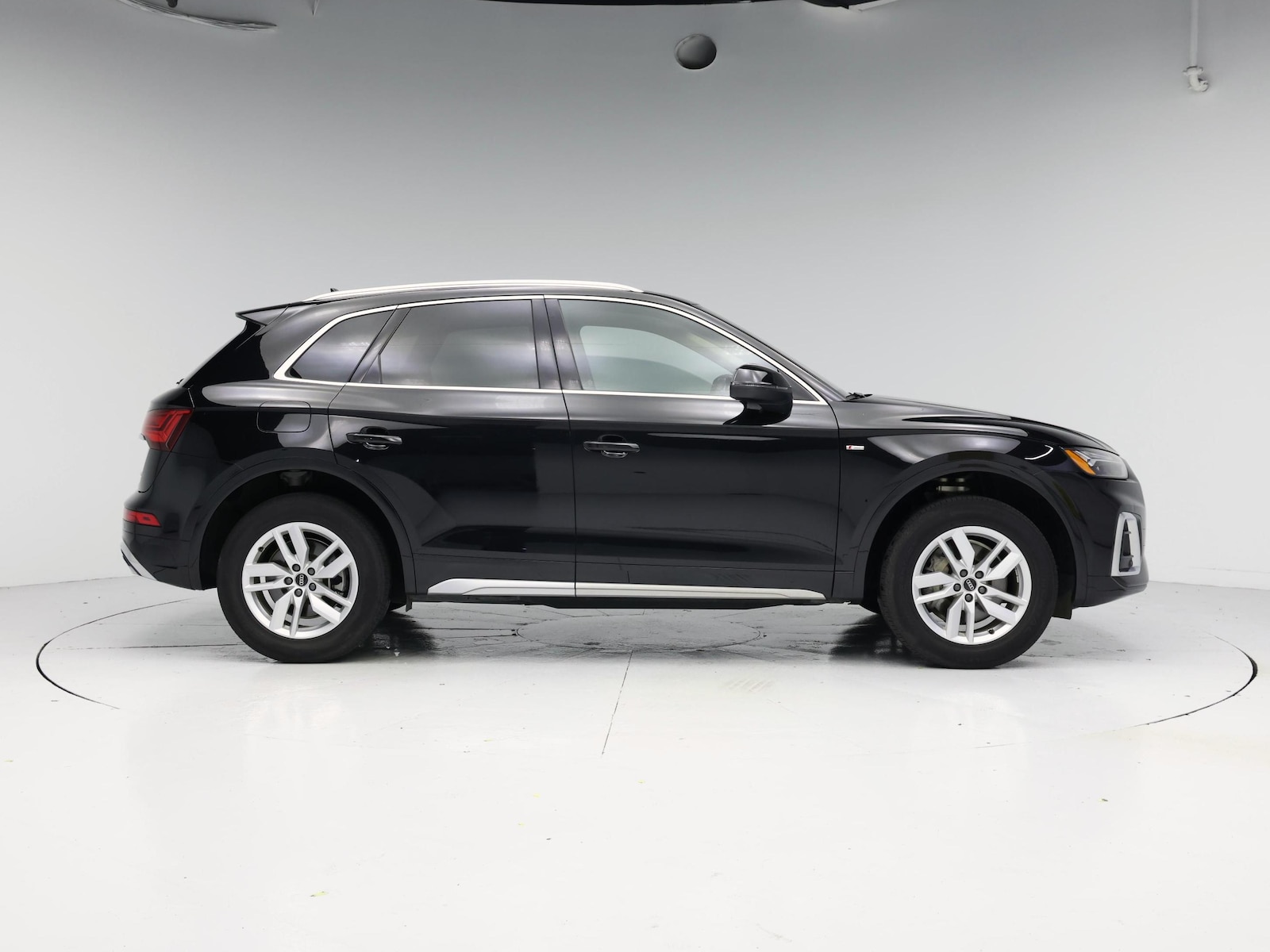 2023 Audi Q5 Premium - Photo 8