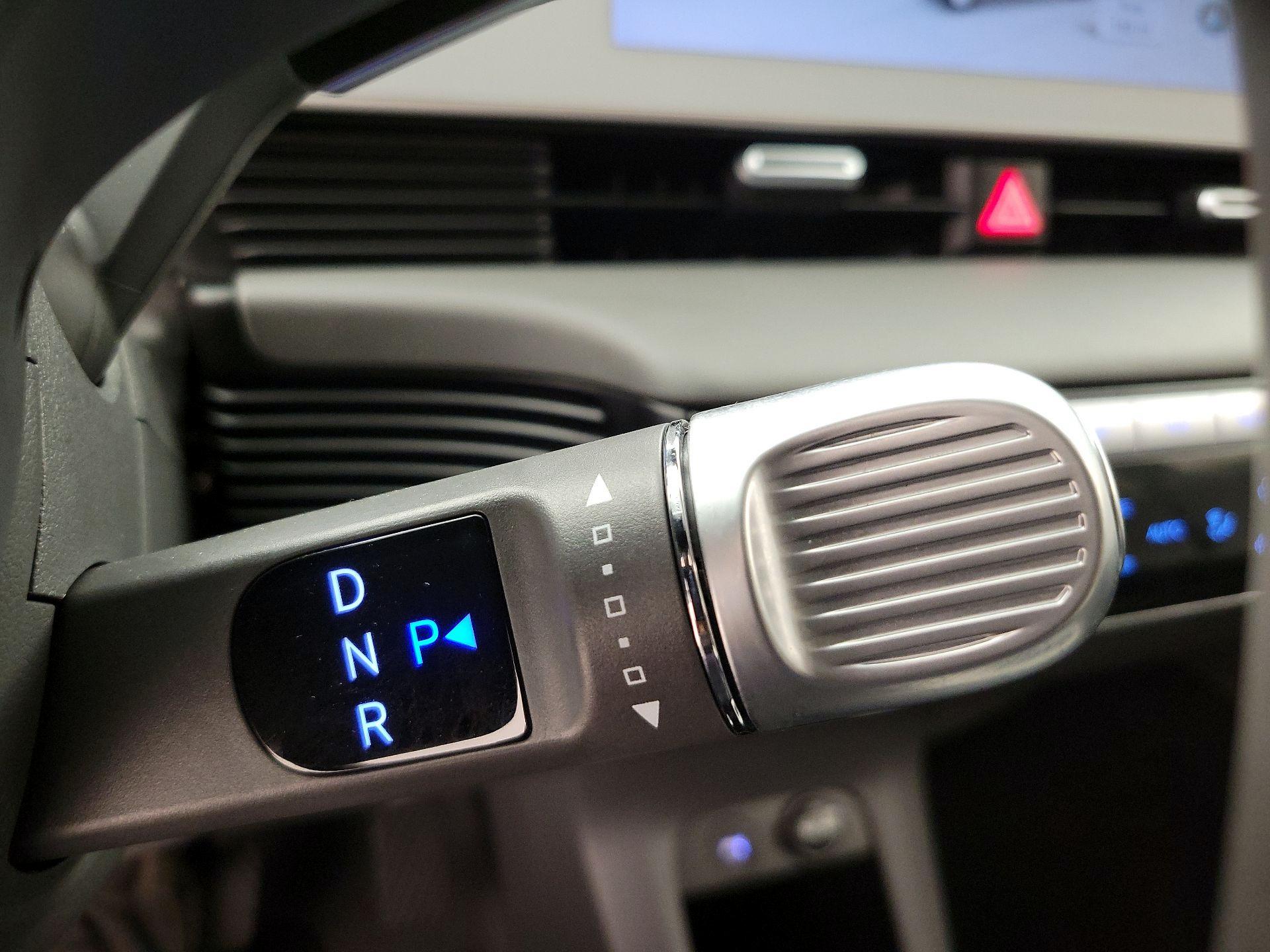 Thumbnail: 2024 Hyundai Ioniq 5 - 18