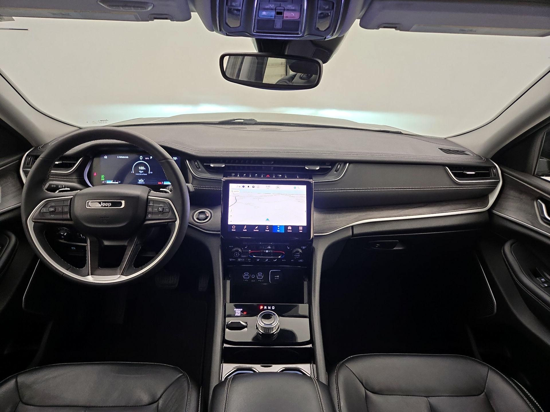 Thumbnail: 2023 Jeep Grand Cherokee L - 9