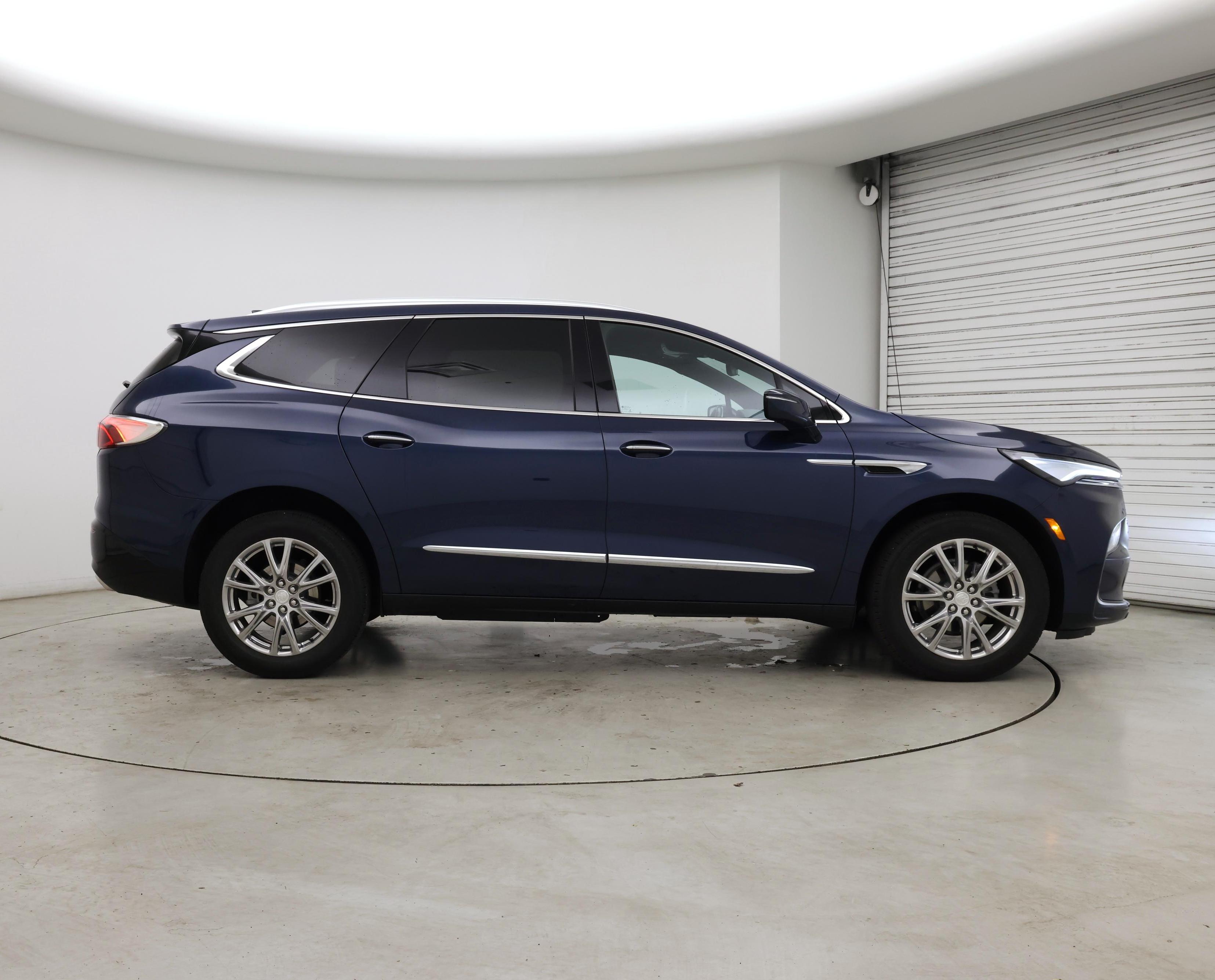 Thumbnail: 2022 Buick Enclave - 7