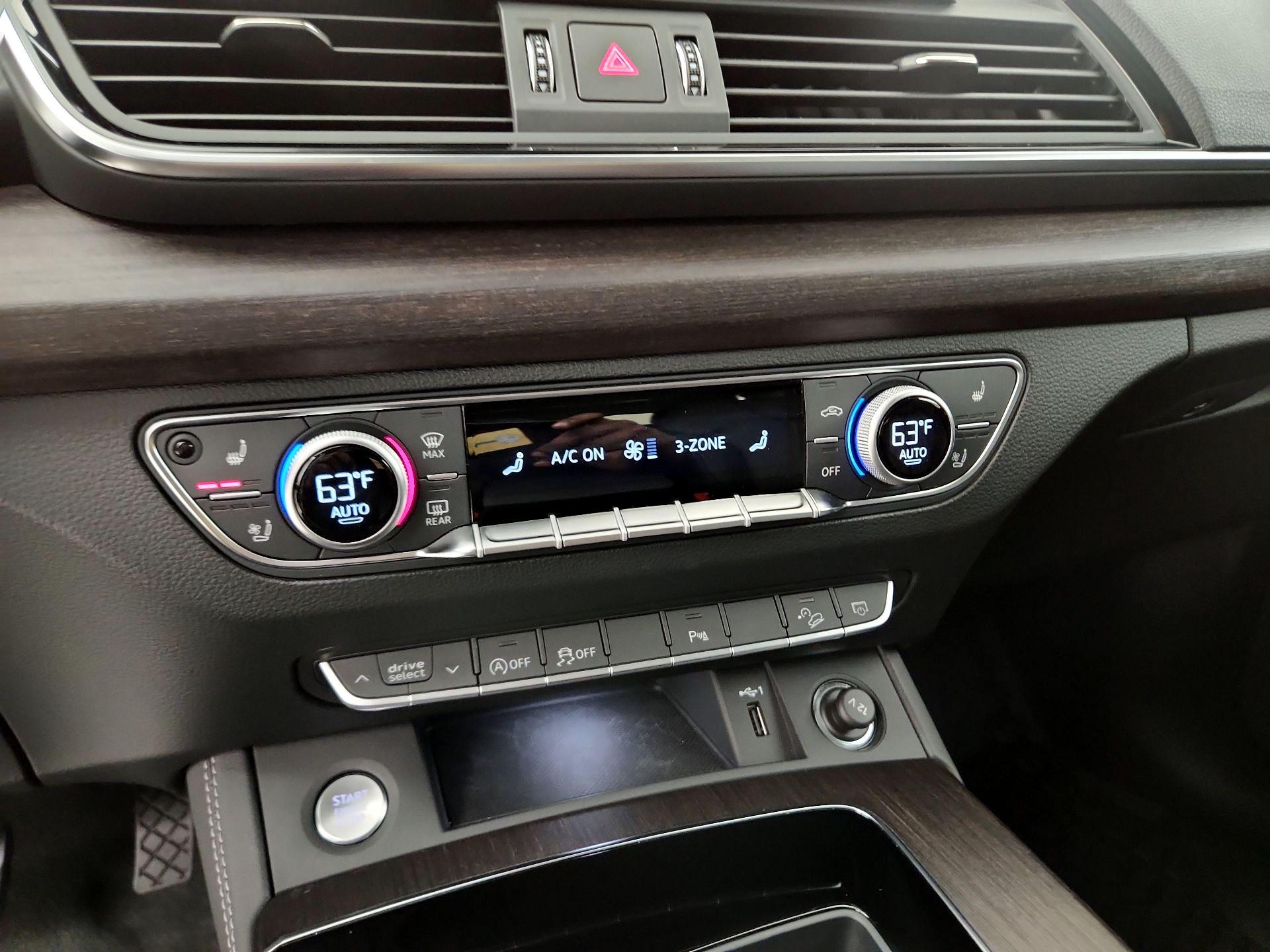 Thumbnail: 2023 Audi Q5 - 15