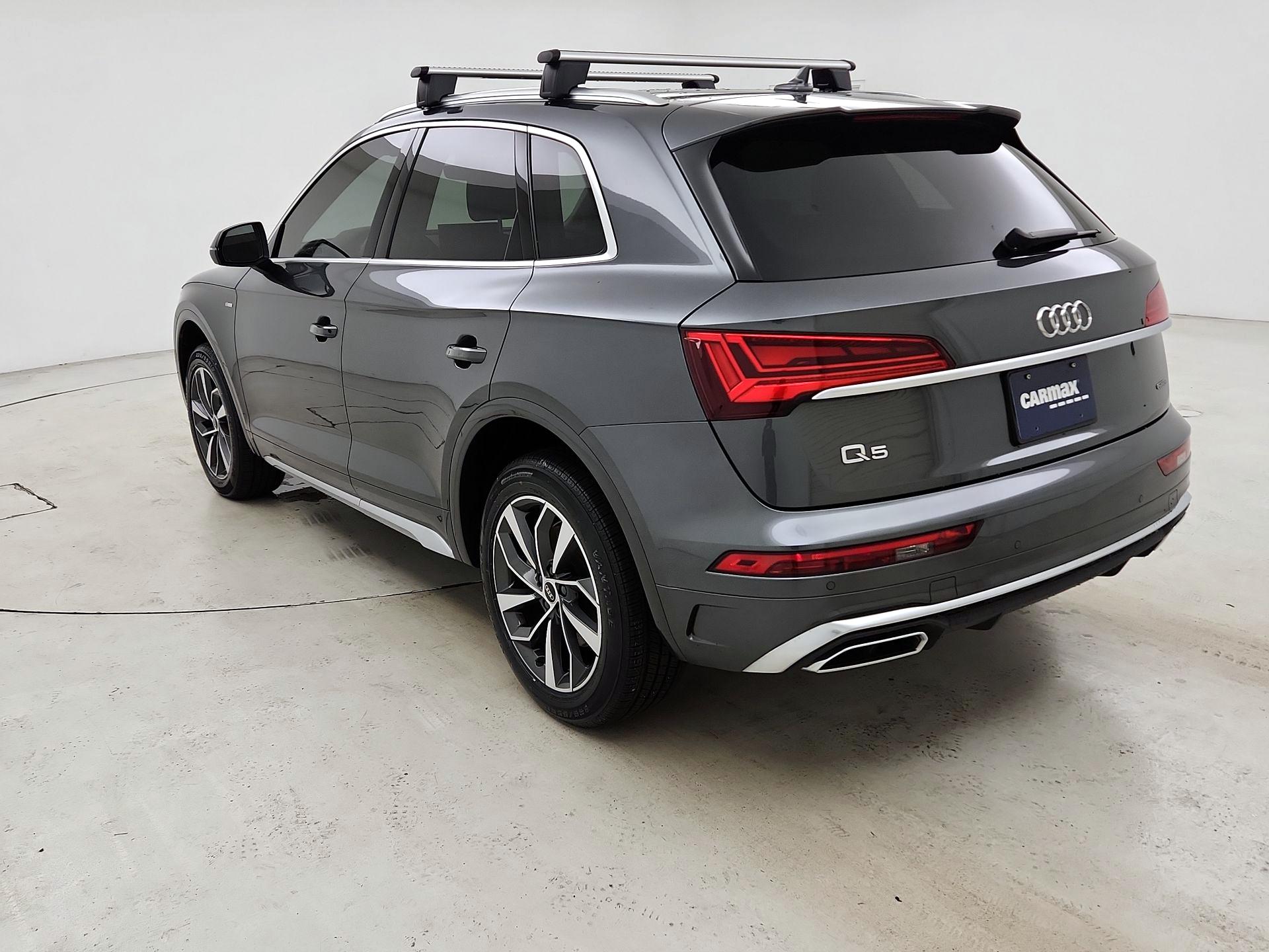 Thumbnail: 2023 Audi Q5 - 7