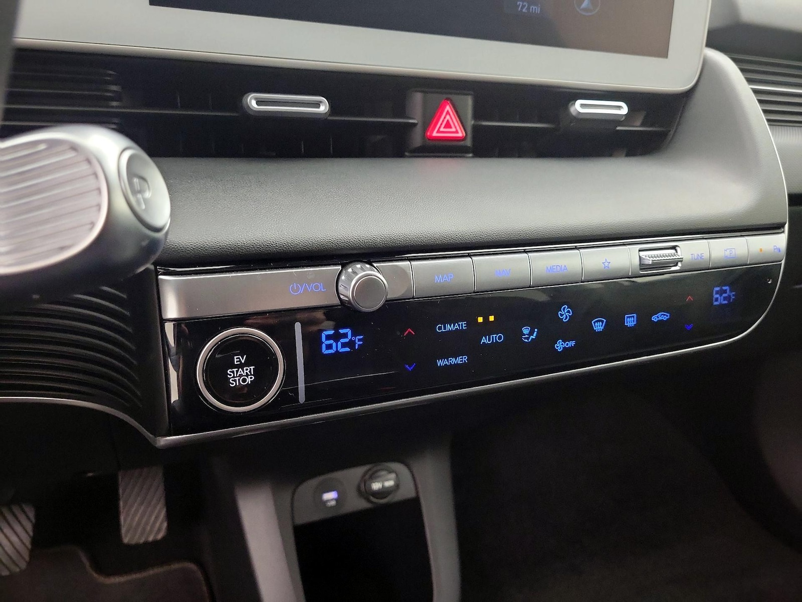2024 Hyundai IONIQ 5 SEL - Photo 18