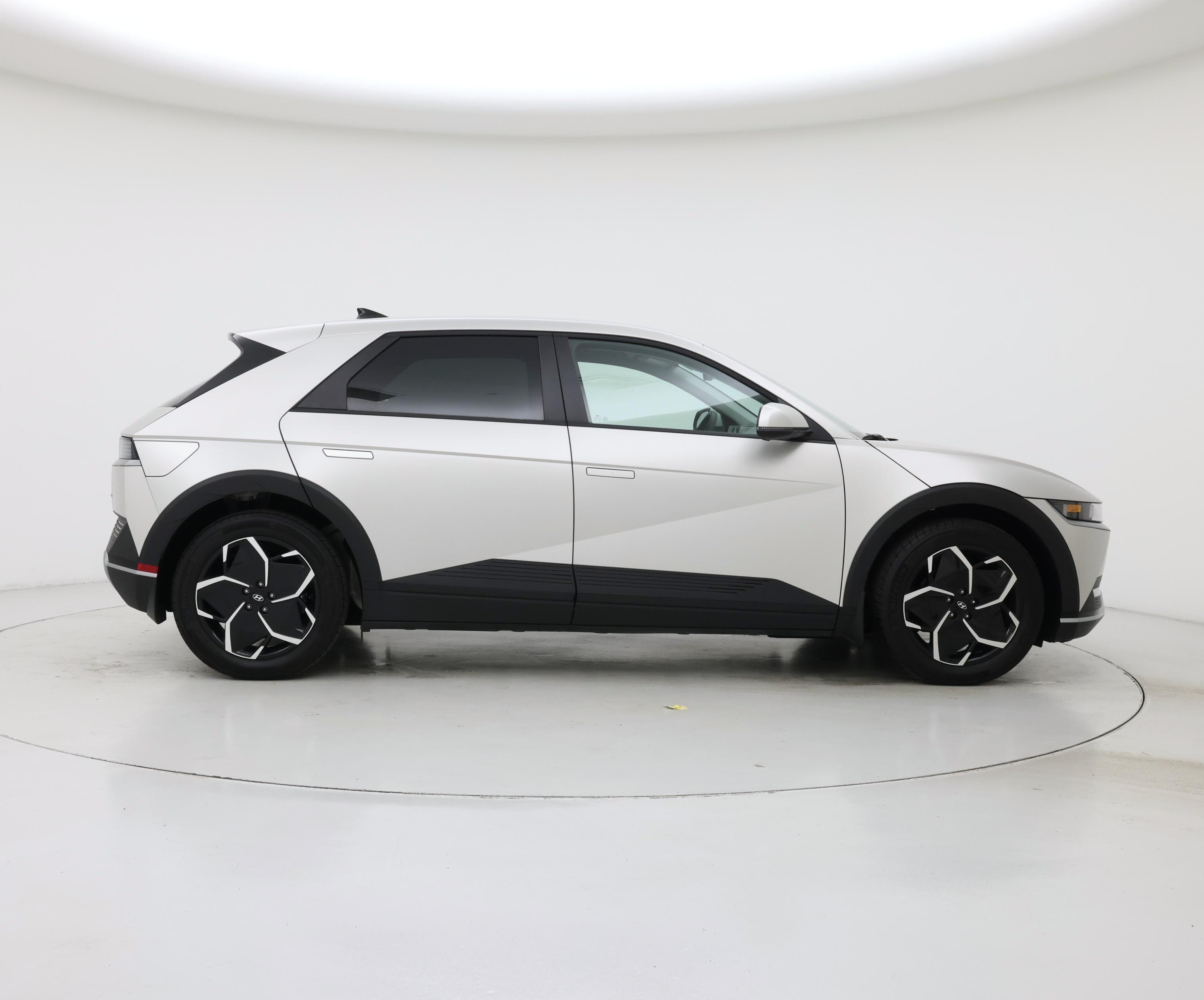 Thumbnail: 2024 Hyundai Ioniq 5 - 7
