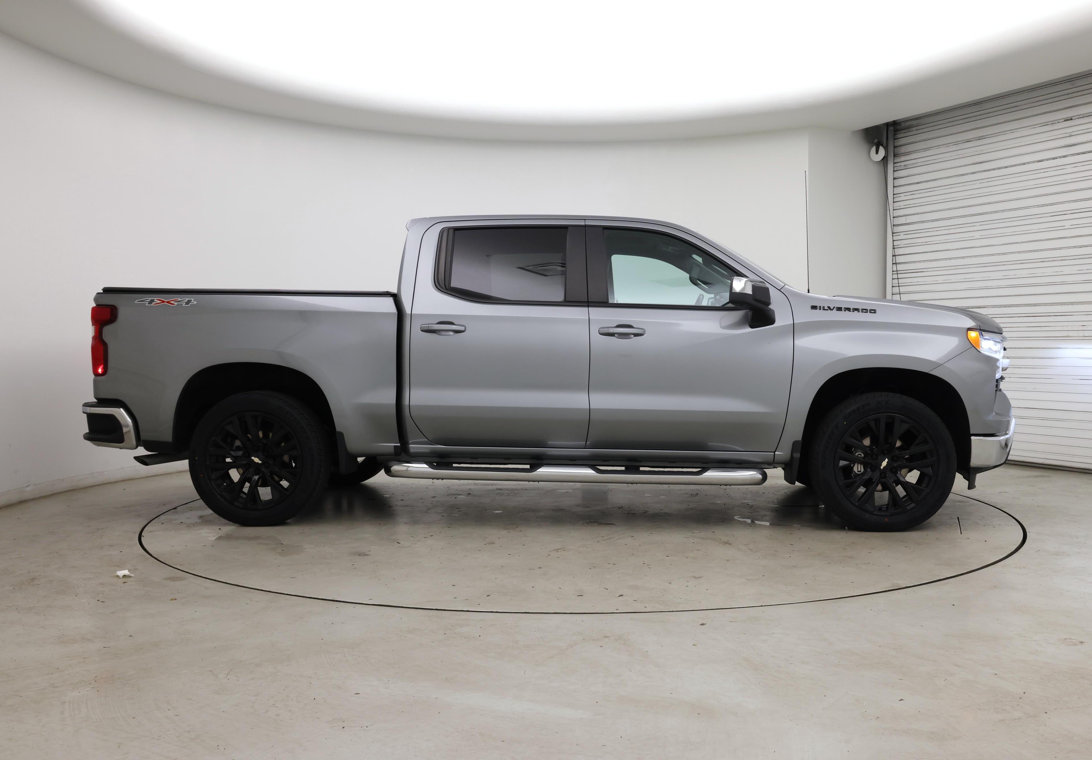 Thumbnail: 2023 Chevrolet Silverado 1500 - 7