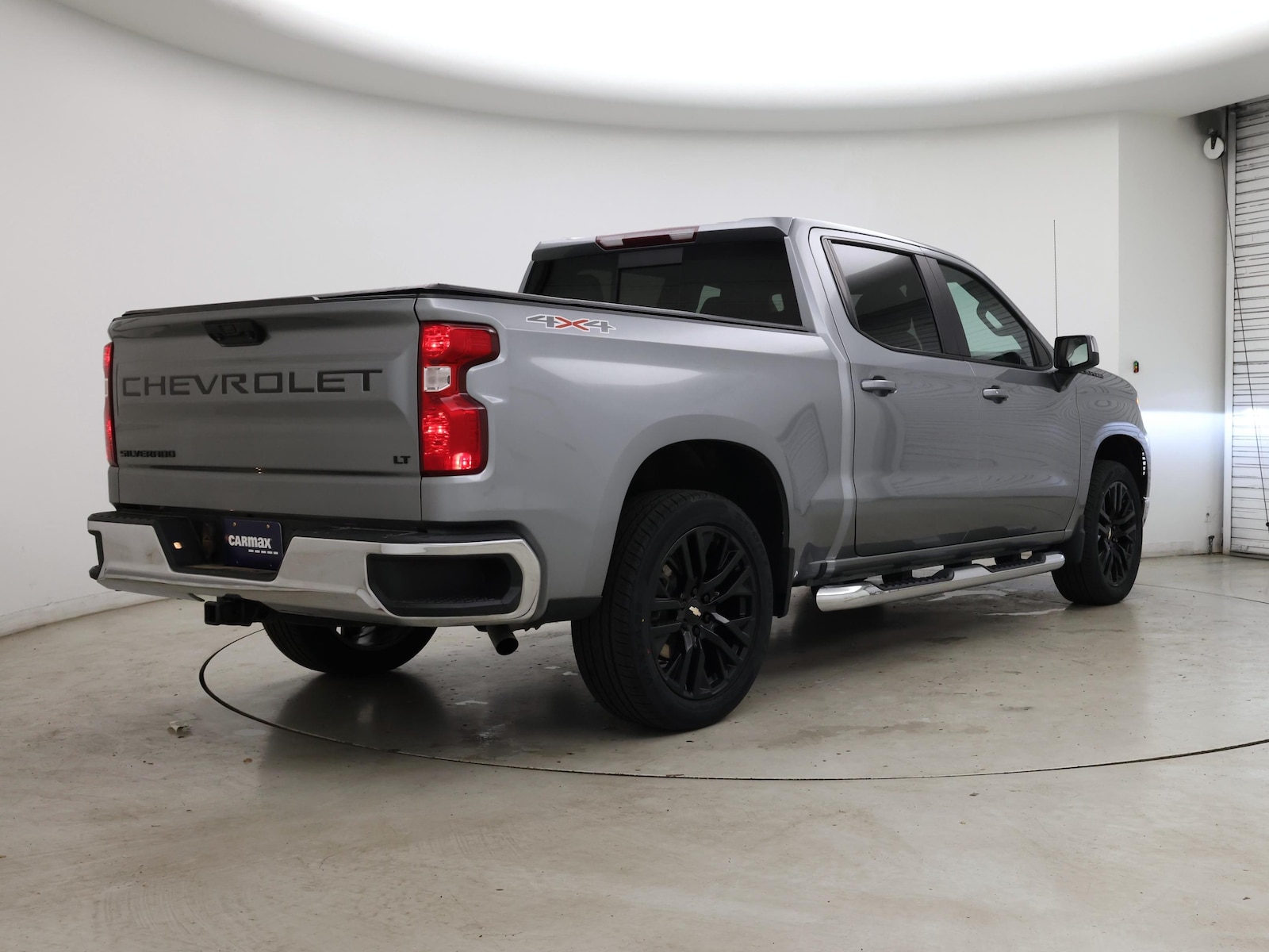 2023 Chevrolet Silverado 1500 LT - Photo 9