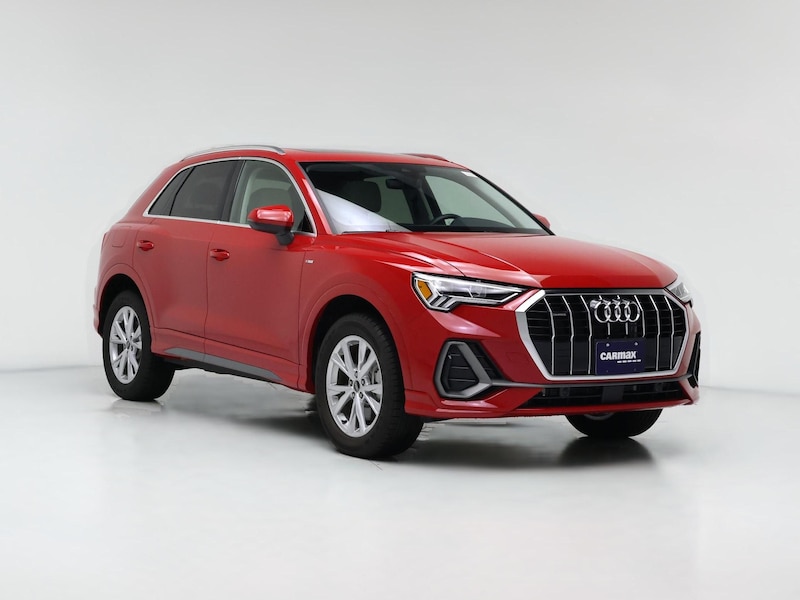 2024 Audi Q3 S-Line Premium