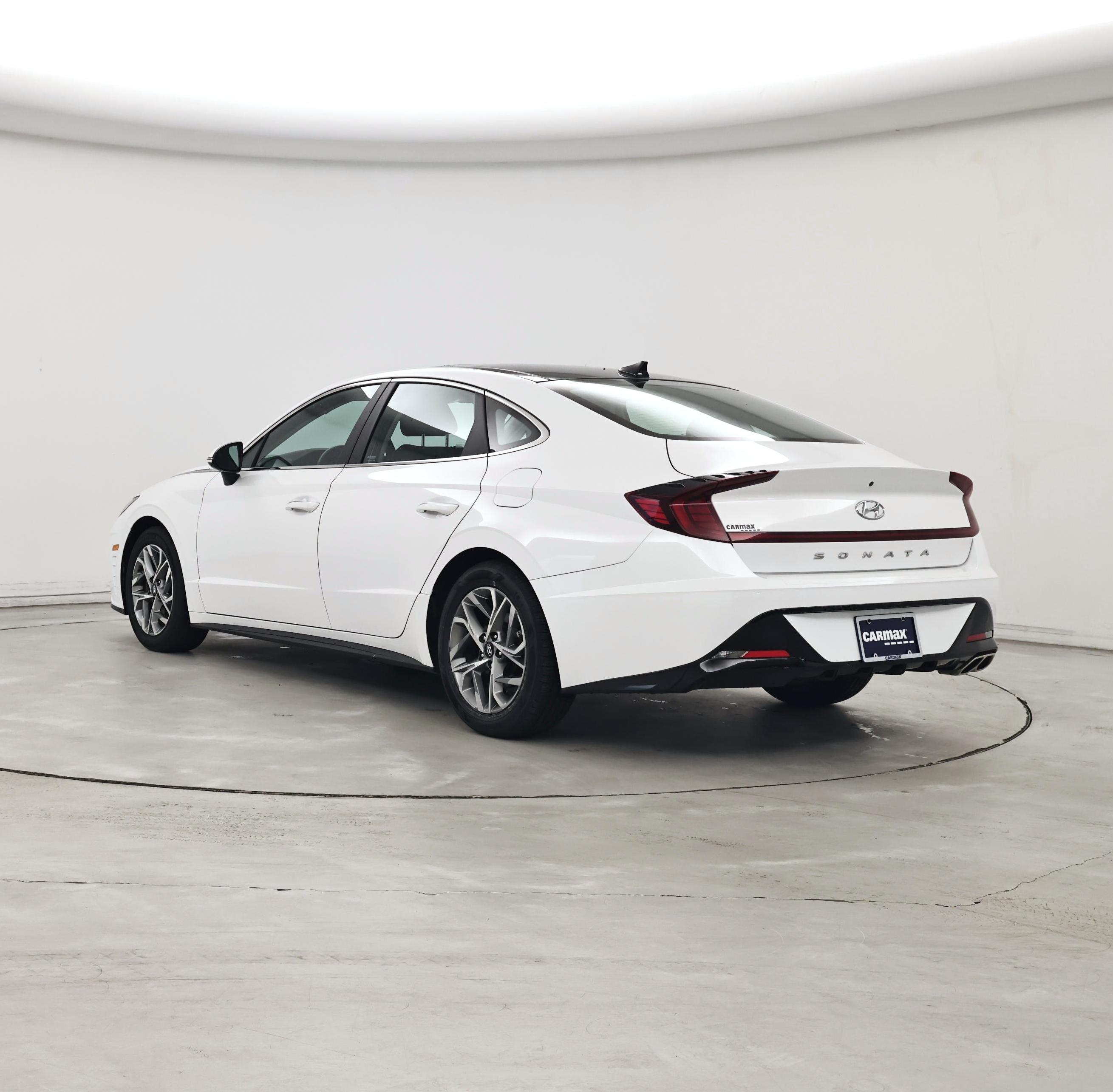Thumbnail: 2022 Hyundai Sonata - 2