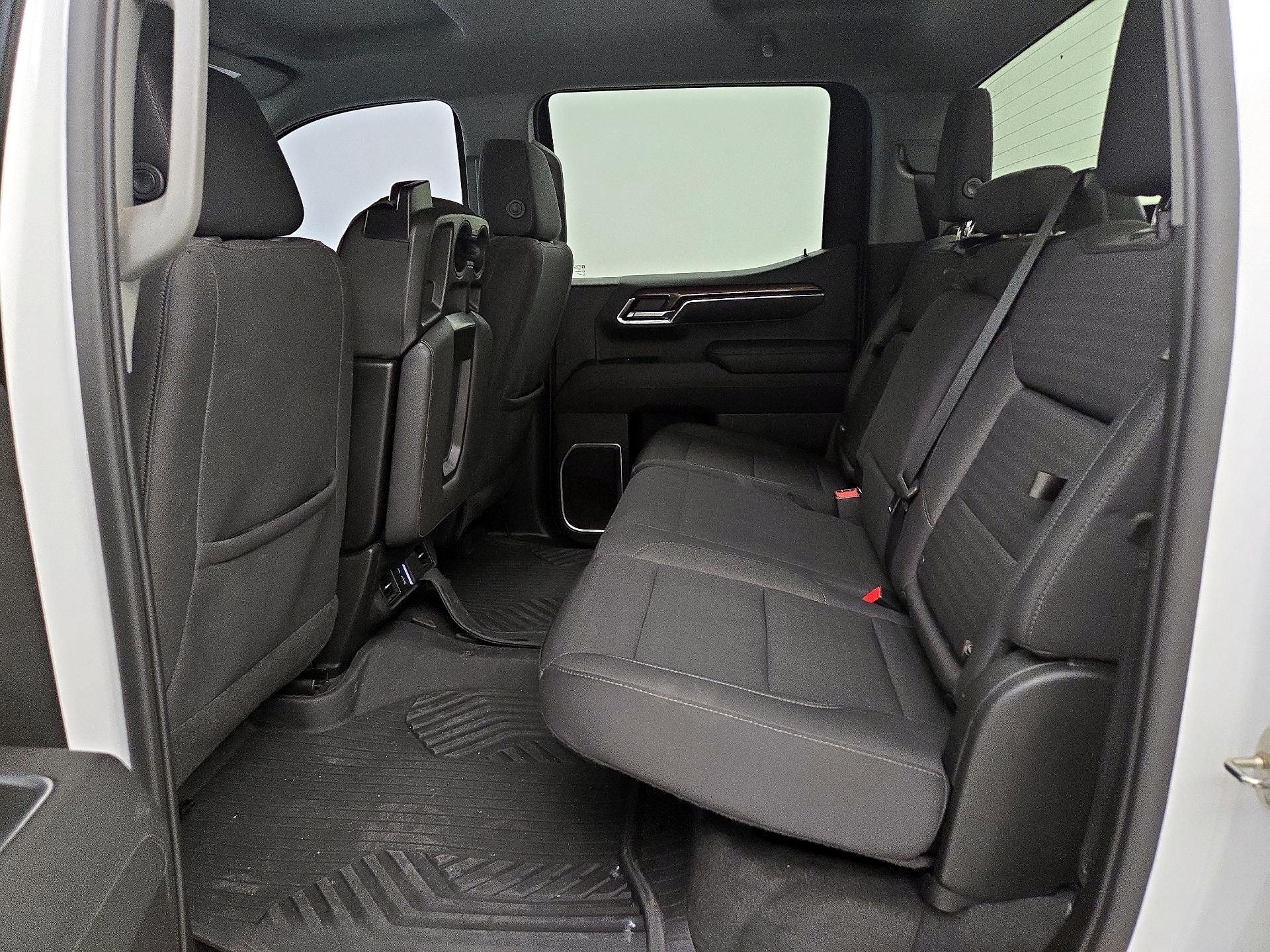 Thumbnail: 2023 Chevrolet Silverado 1500 - 19