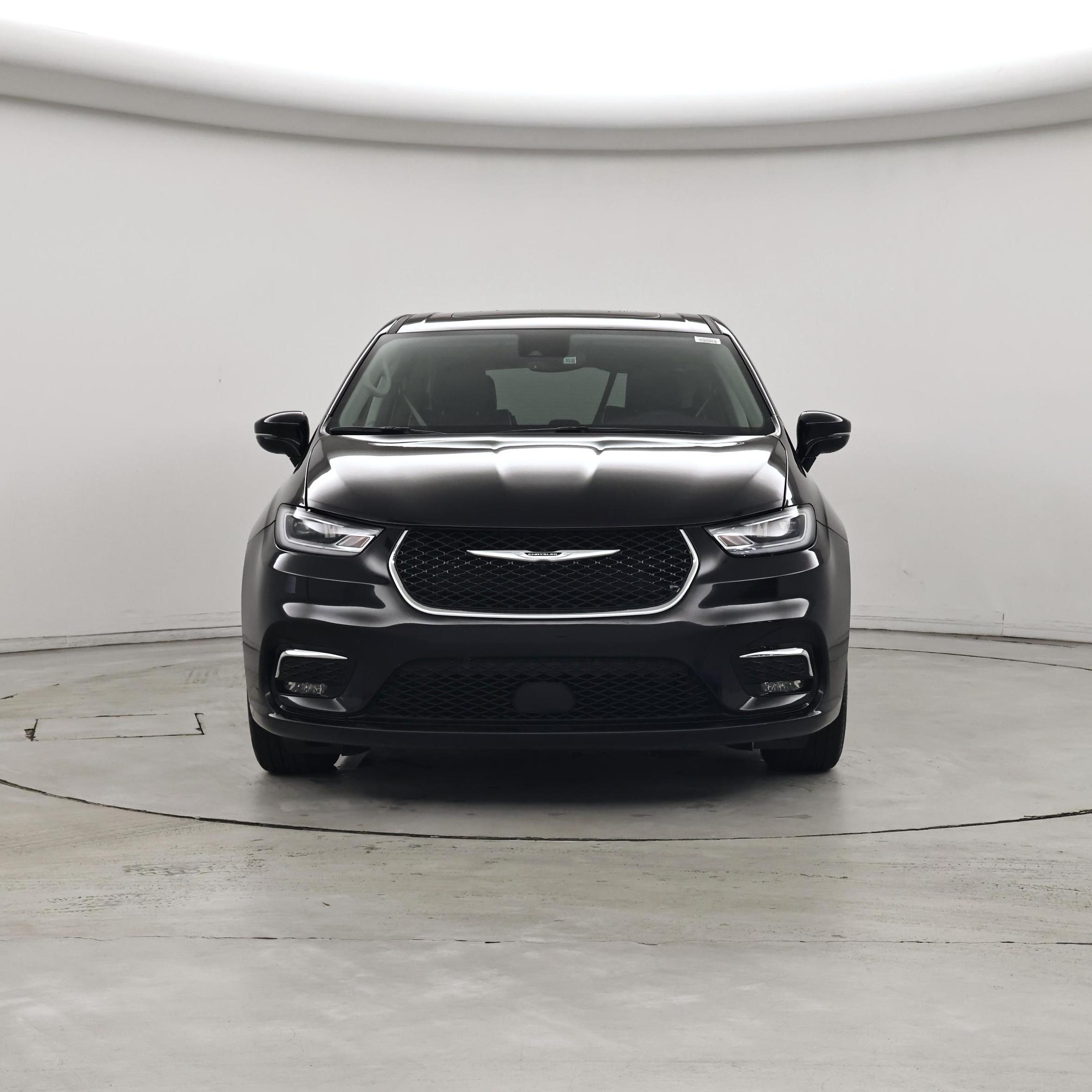 Thumbnail: 2024 Chrysler Pacifica - 5