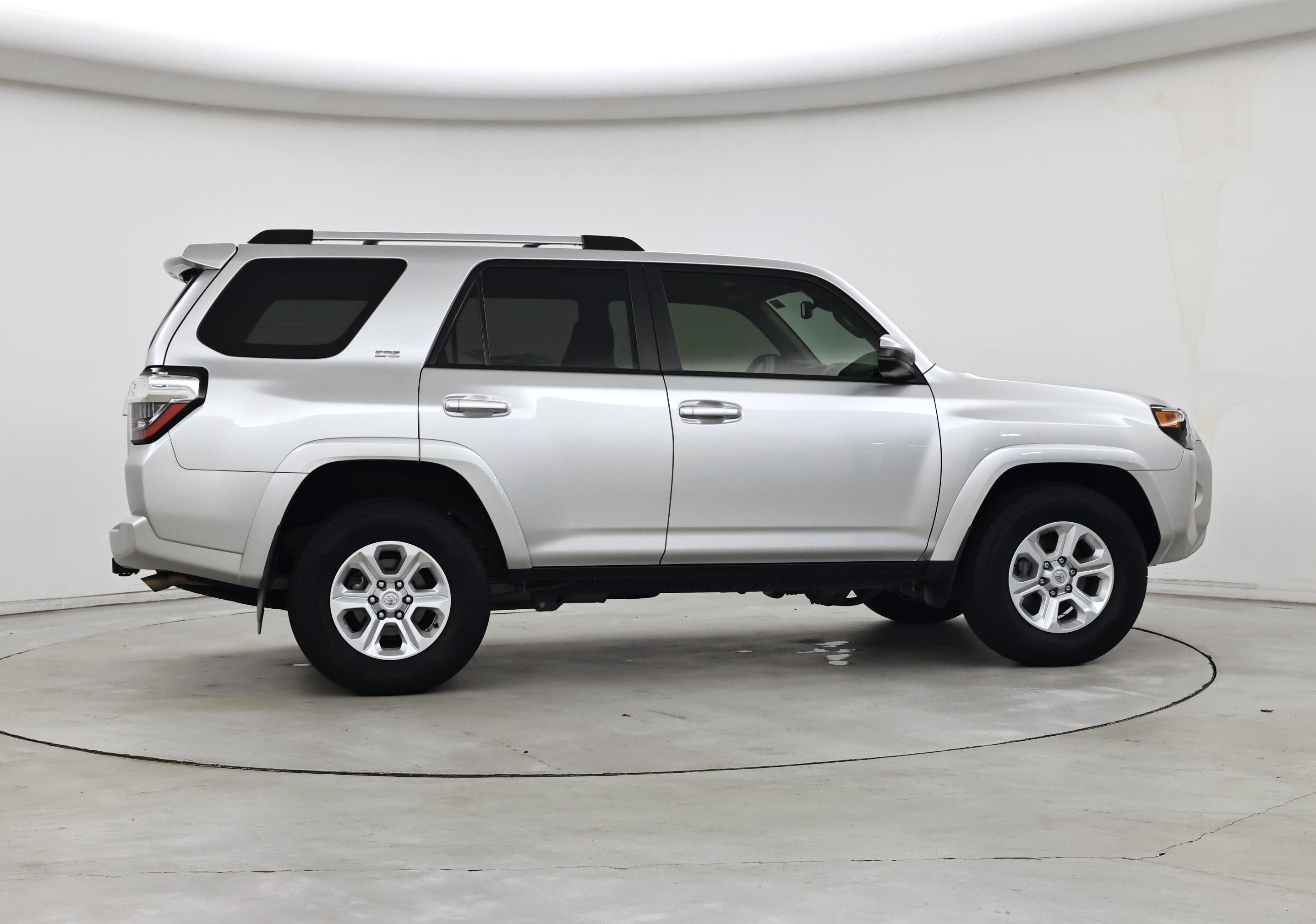 Thumbnail: 2023 Toyota 4Runner - 7